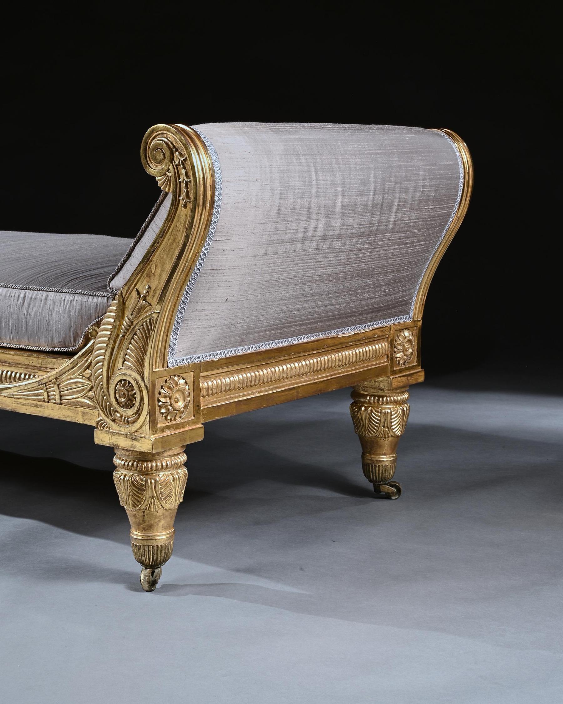 Morel and Hughes Regency Carved Giltwood Daybed Likely Made for Badminton House  In Good Condition In Benington, Herts