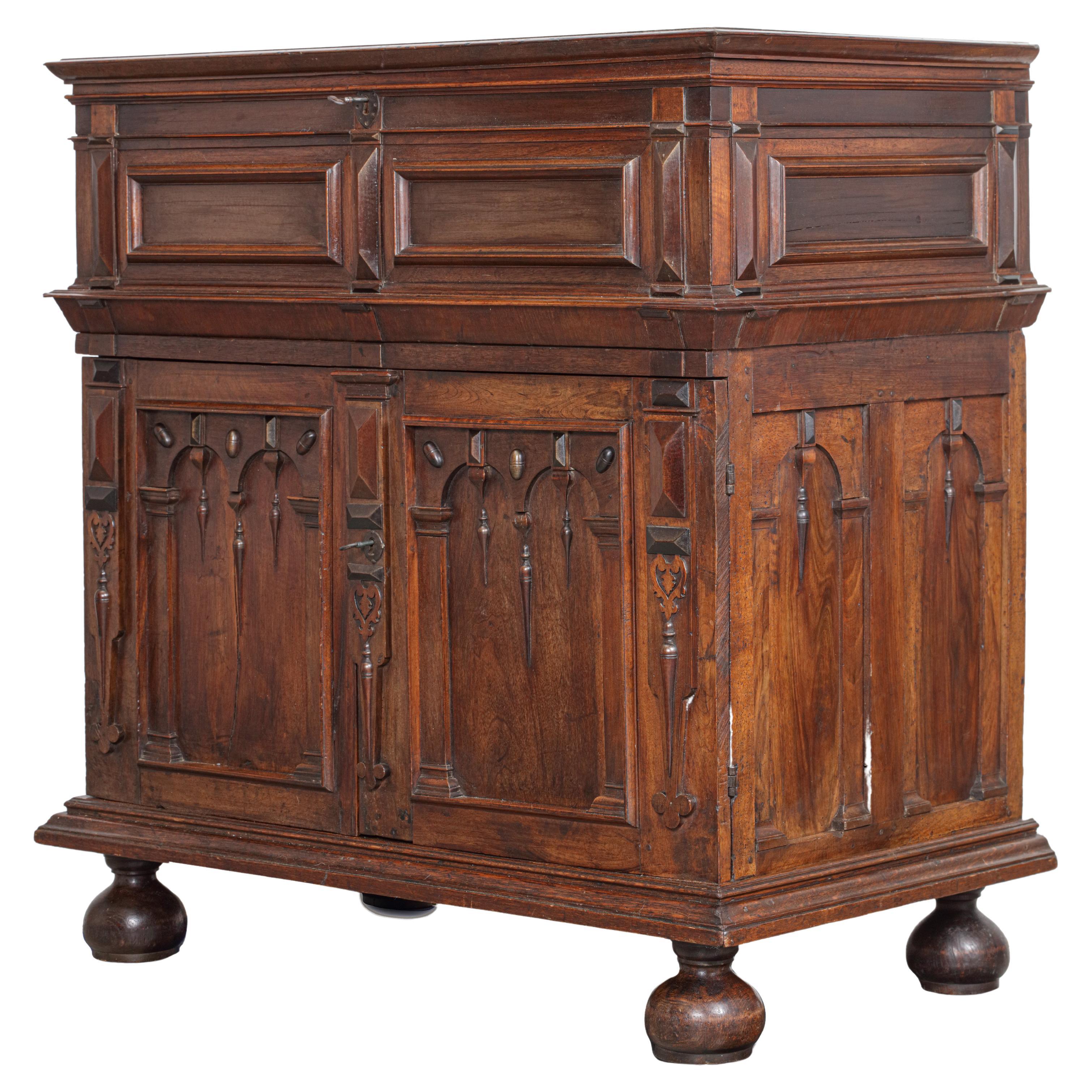 Commode rejointe de Barons Delaware Boston, style colonial américain