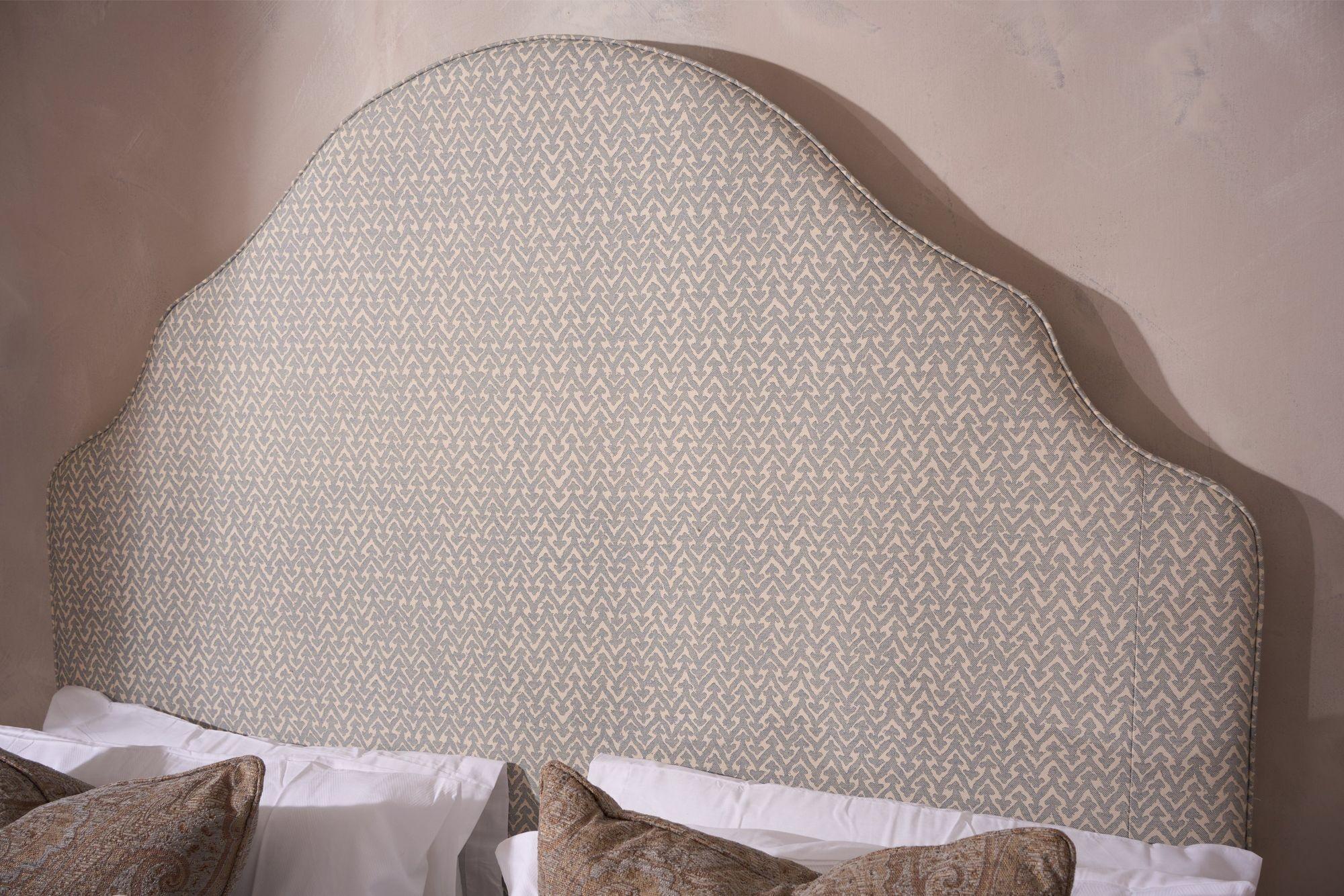 The 'Basilica' Headboard In Excellent Condition For Sale In Malton, GB