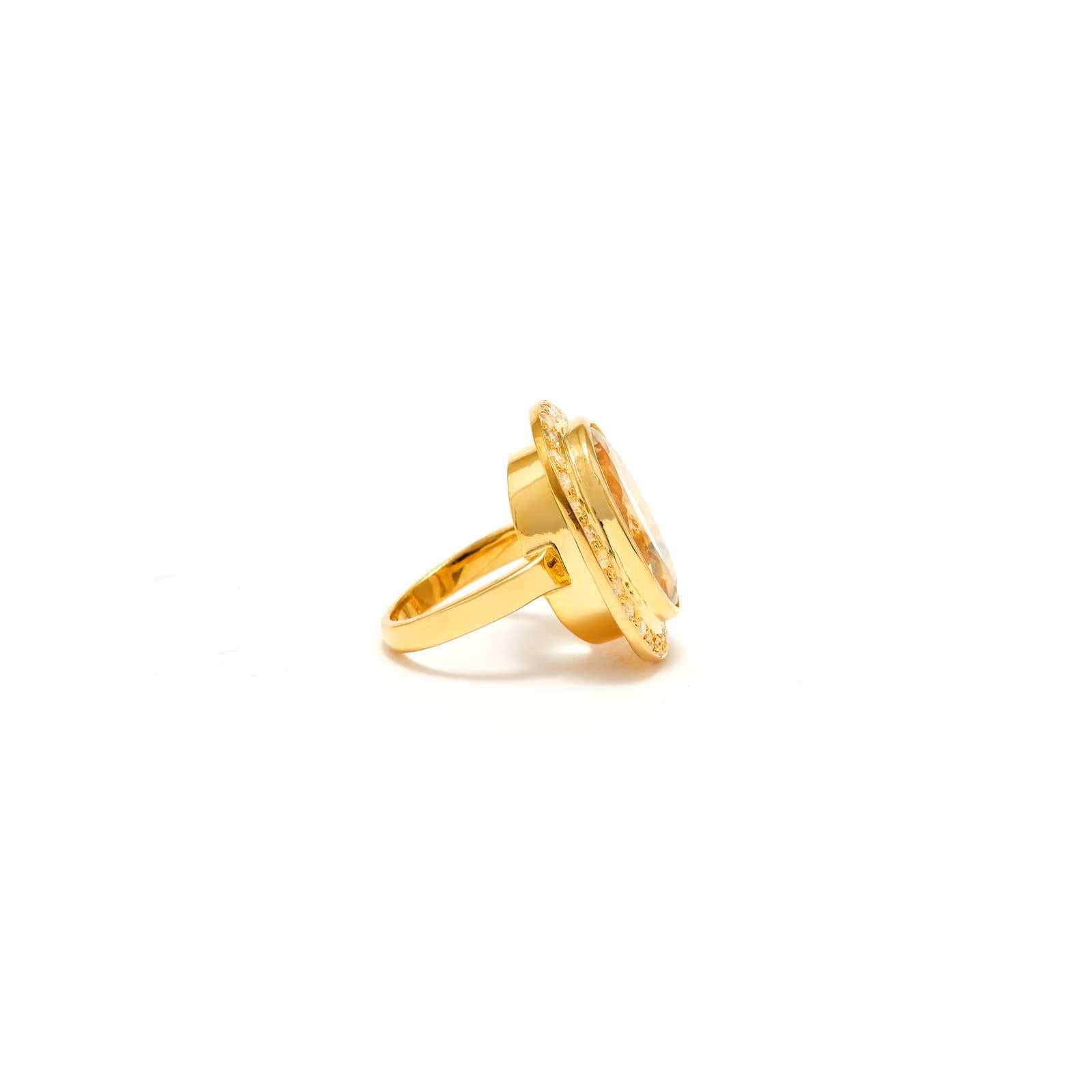 Women's Yellow Aquamarine & Diamond 18 Karat Gold  Ring