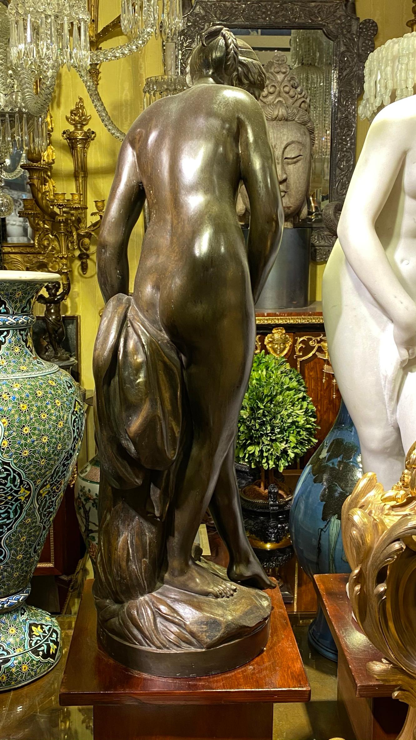 Bronze Sculpture en bronze « Le baigneur » d'après Etienne Falconnet en vente