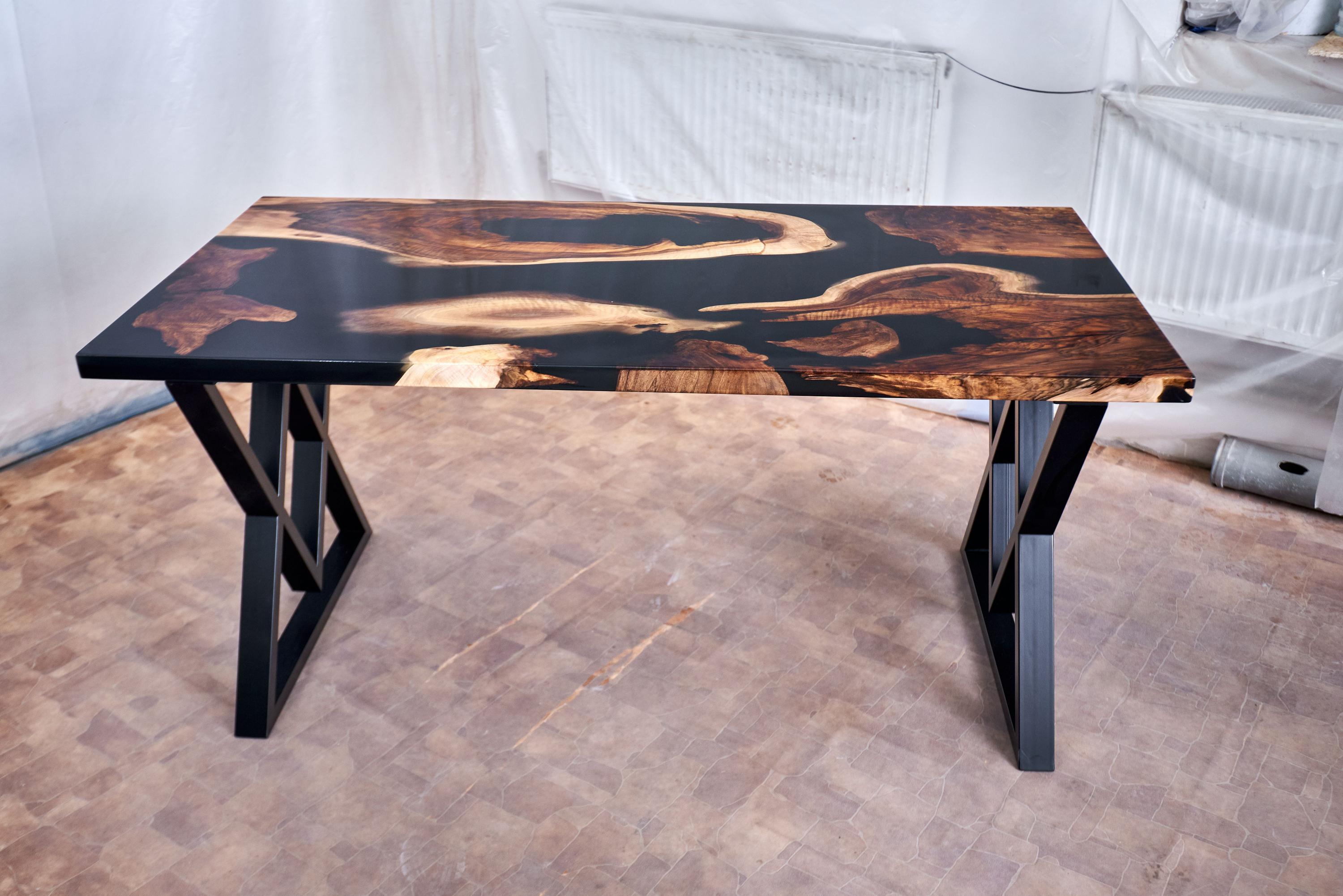 European Battle of the Universes Solid Ancient Walnut Roots Modern Dining Table For Sale