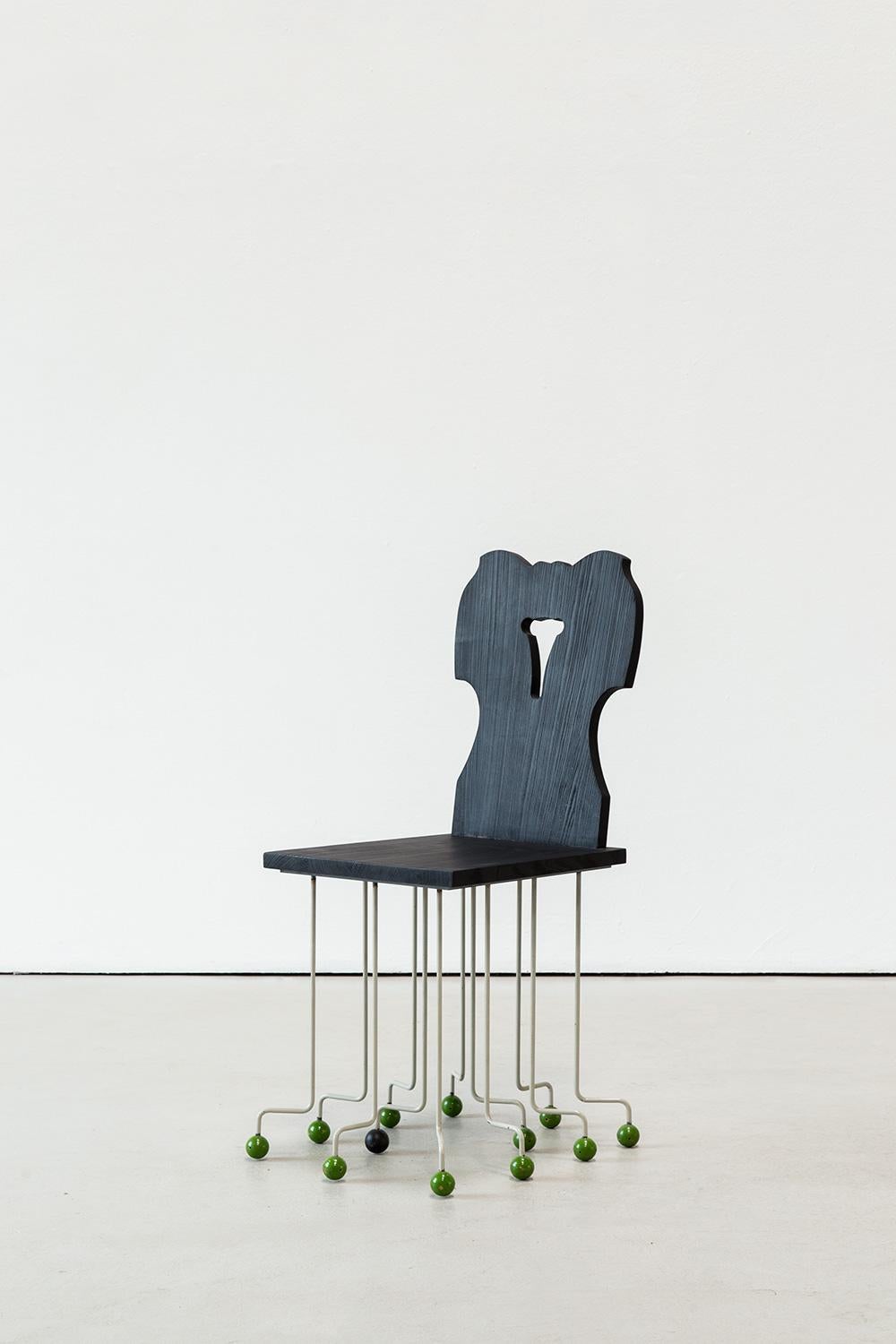 The Bavarian Chair - Zeitgenössische Neuinterpretation von Kevin Krumnikl im Zustand „Gut“ im Angebot in Marbella, ES