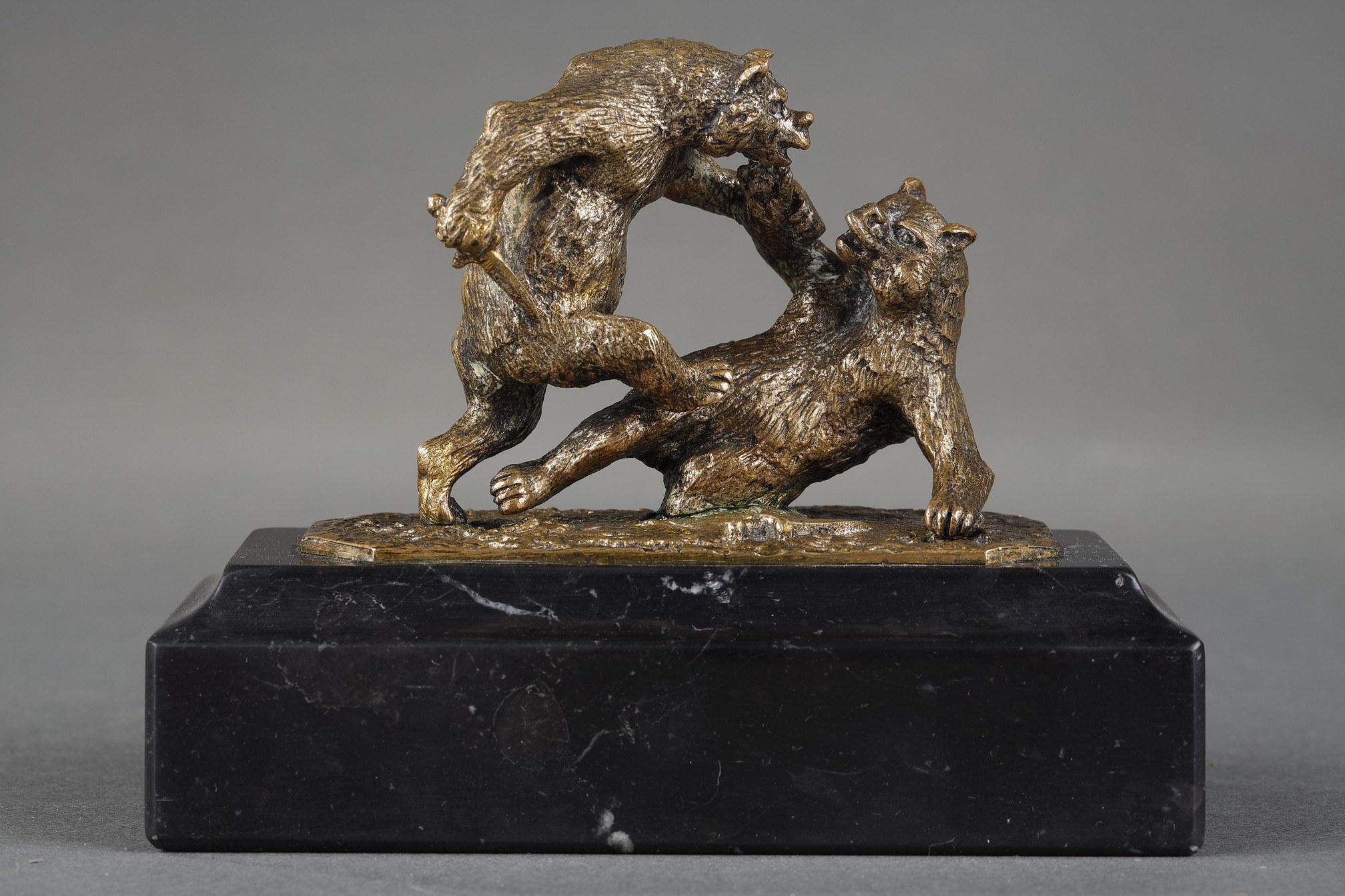 Charming little animal sculpture in patinated bronze representing two bears fighting with daggers. The whole rests on a rectangular black marble base.

Christophe Fratin born January 1st, 1801 and died August 17th, 1864 was a French animal