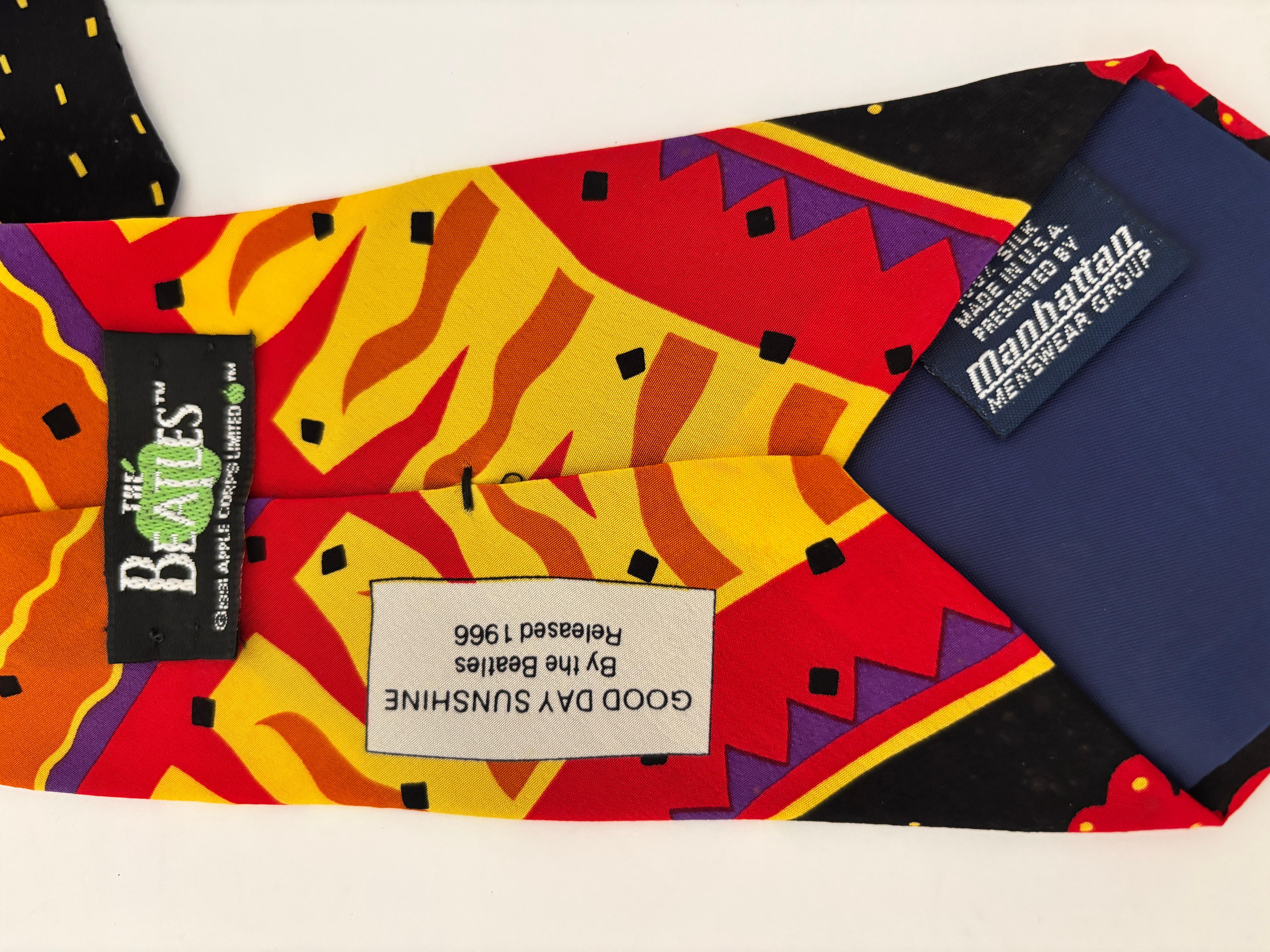 The Beatles Necktie Good Day Sunshine Released 1966 Silk Black and Red NeckTie For Sale 3