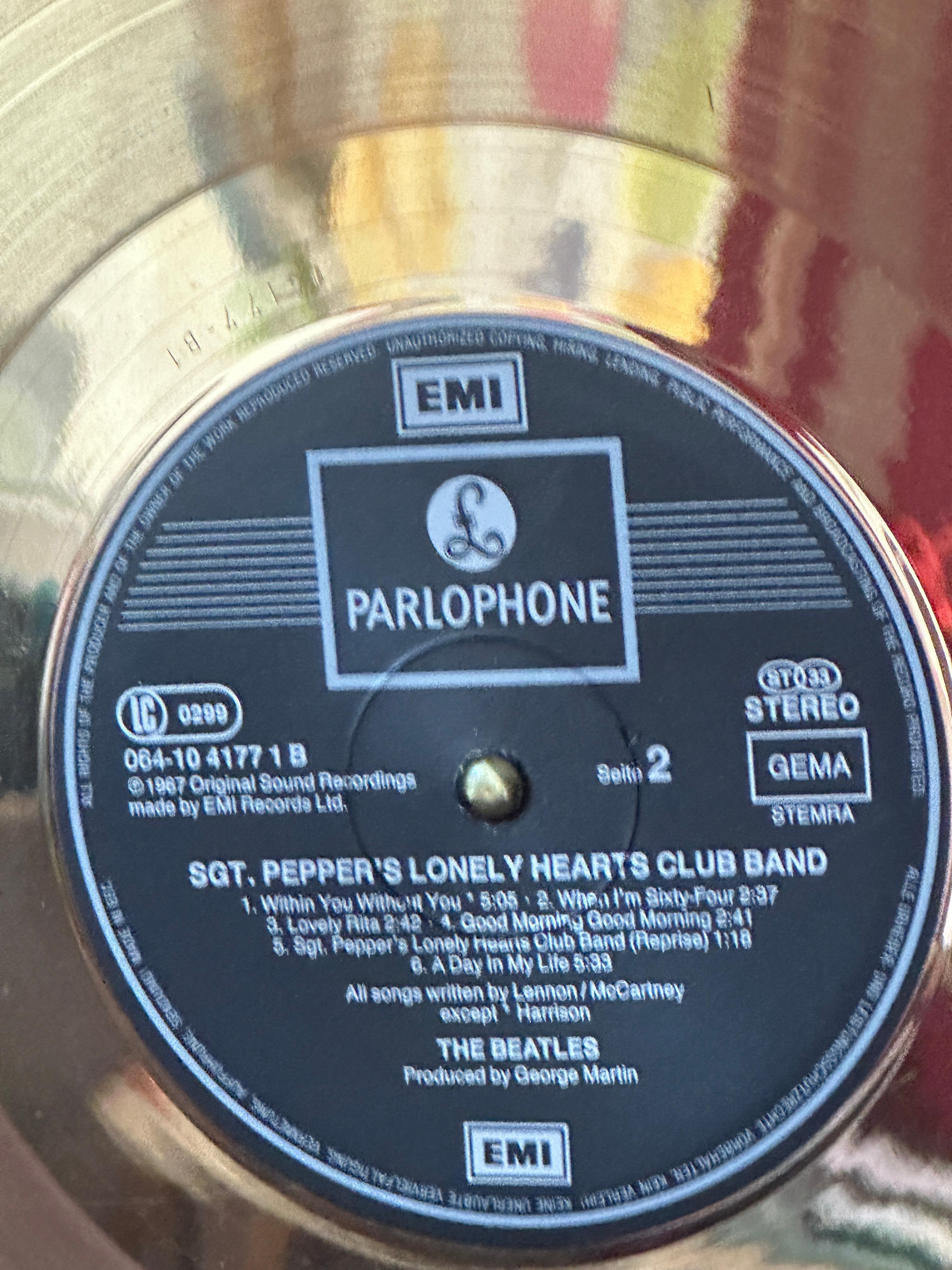 Hand-Crafted Beatles Sgt. Peppers Lonely Hearts Club Band Golden Record Carat Rec 011/100 For Sale