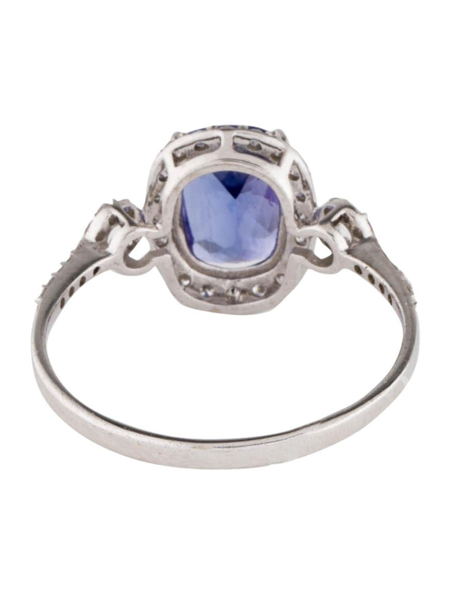 Stunning 14K Tanzanite & Diamond Cocktail Ring 1.70ctw, Size 7 - Elegant Jewelry In New Condition For Sale In Holtsville, NY