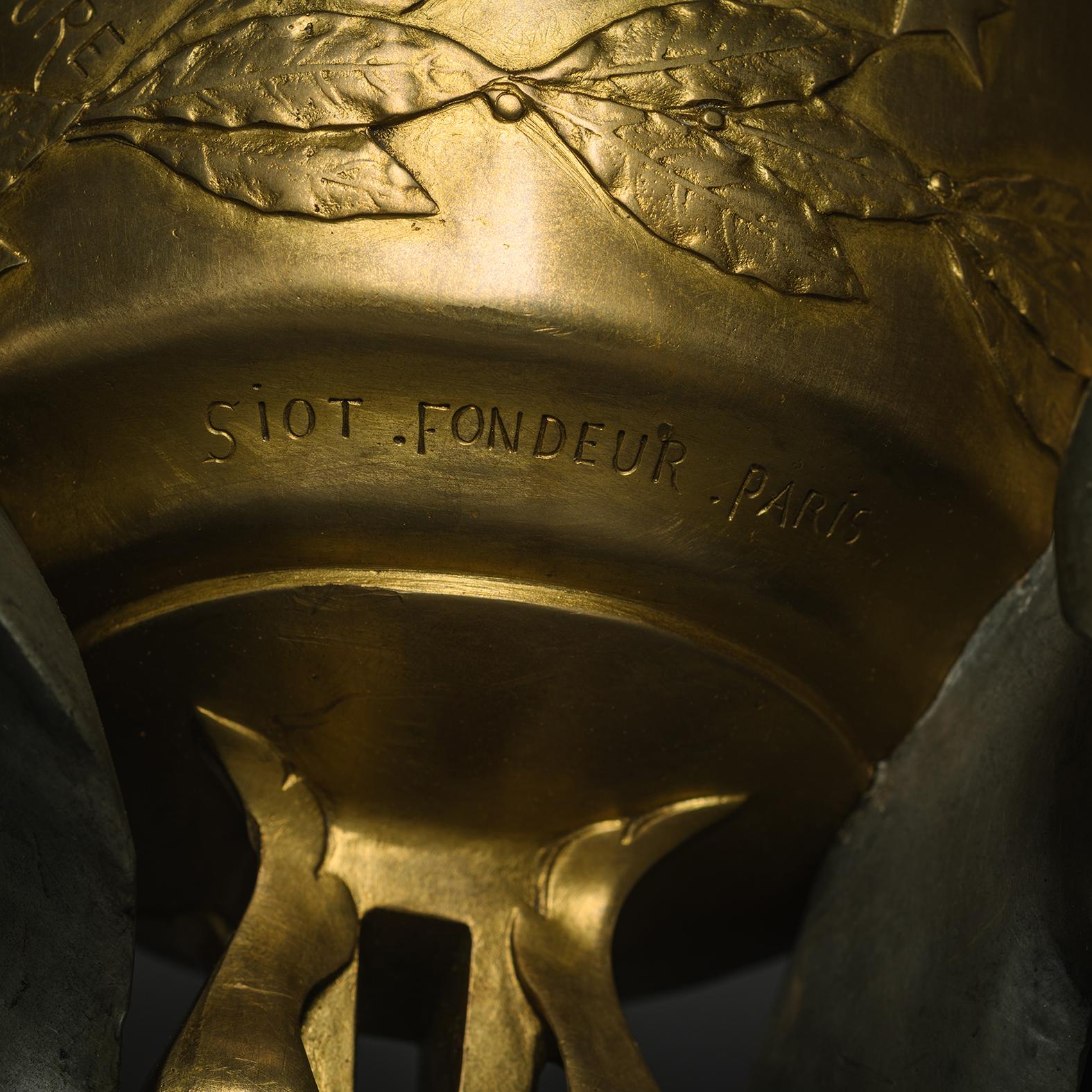 « Les fondateurs de la cloche » - Jardinière sculpturale de Louis Albert-Lefeuvre en vente 4
