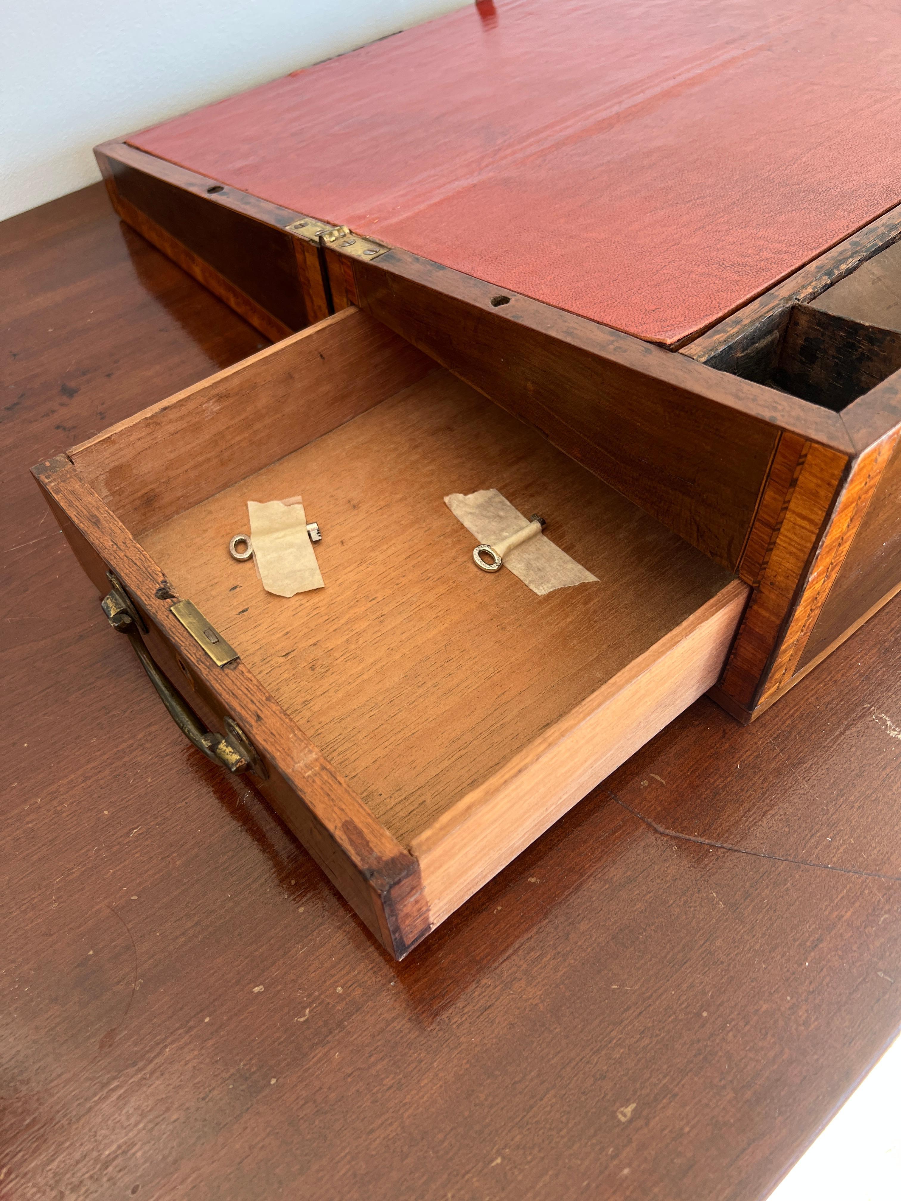 The Best - Georgian Sunburst Inlaid Mahogany Lap Desk C. 1830 For Sale 2