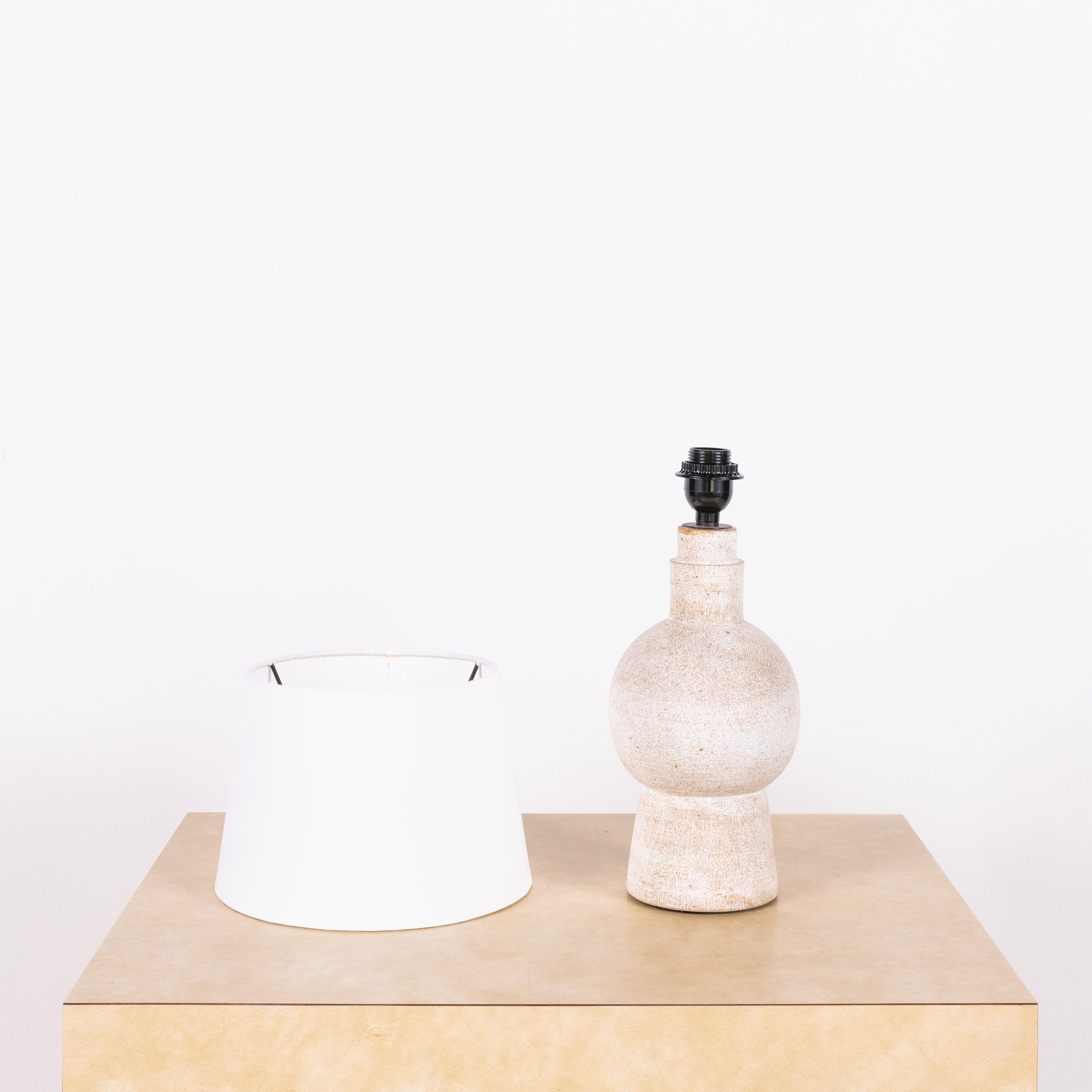 French White 'Bilboquet' Stoneware Lamp by Design Frères For Sale