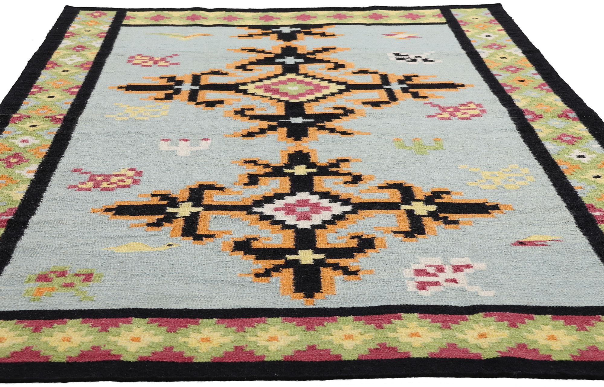 Noué à la main La boussole de Bohème : Un kilim tribal moderne à la géométrie éthérée en vente