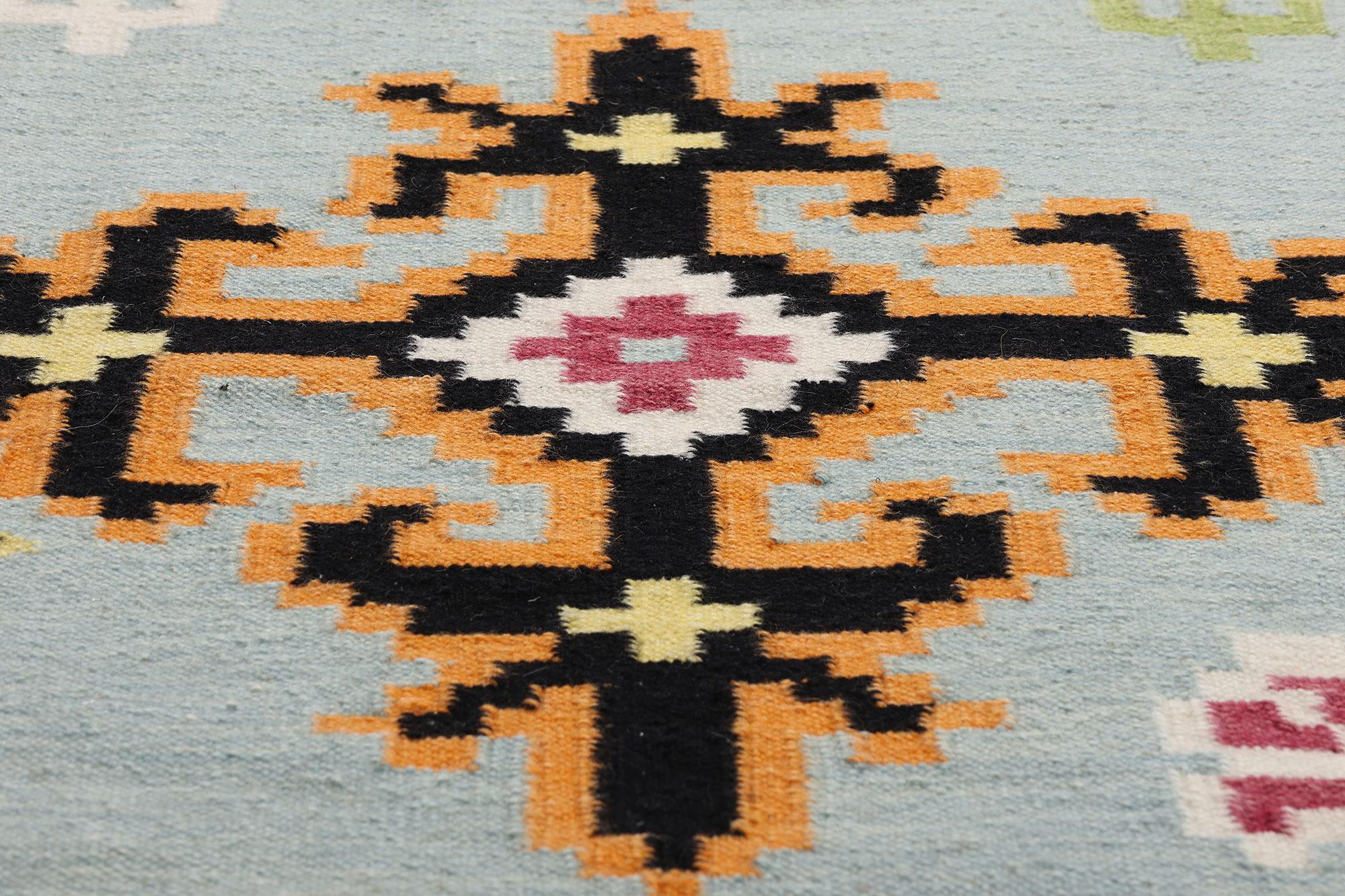 Laine La boussole de Bohème : Un kilim tribal moderne à la géométrie éthérée en vente