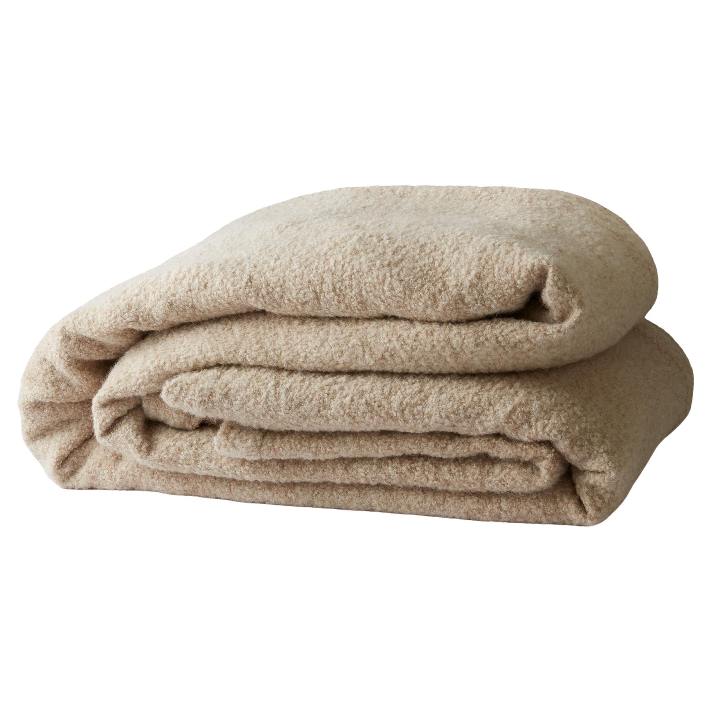 The Bouclé Bedcover Queen Taupe