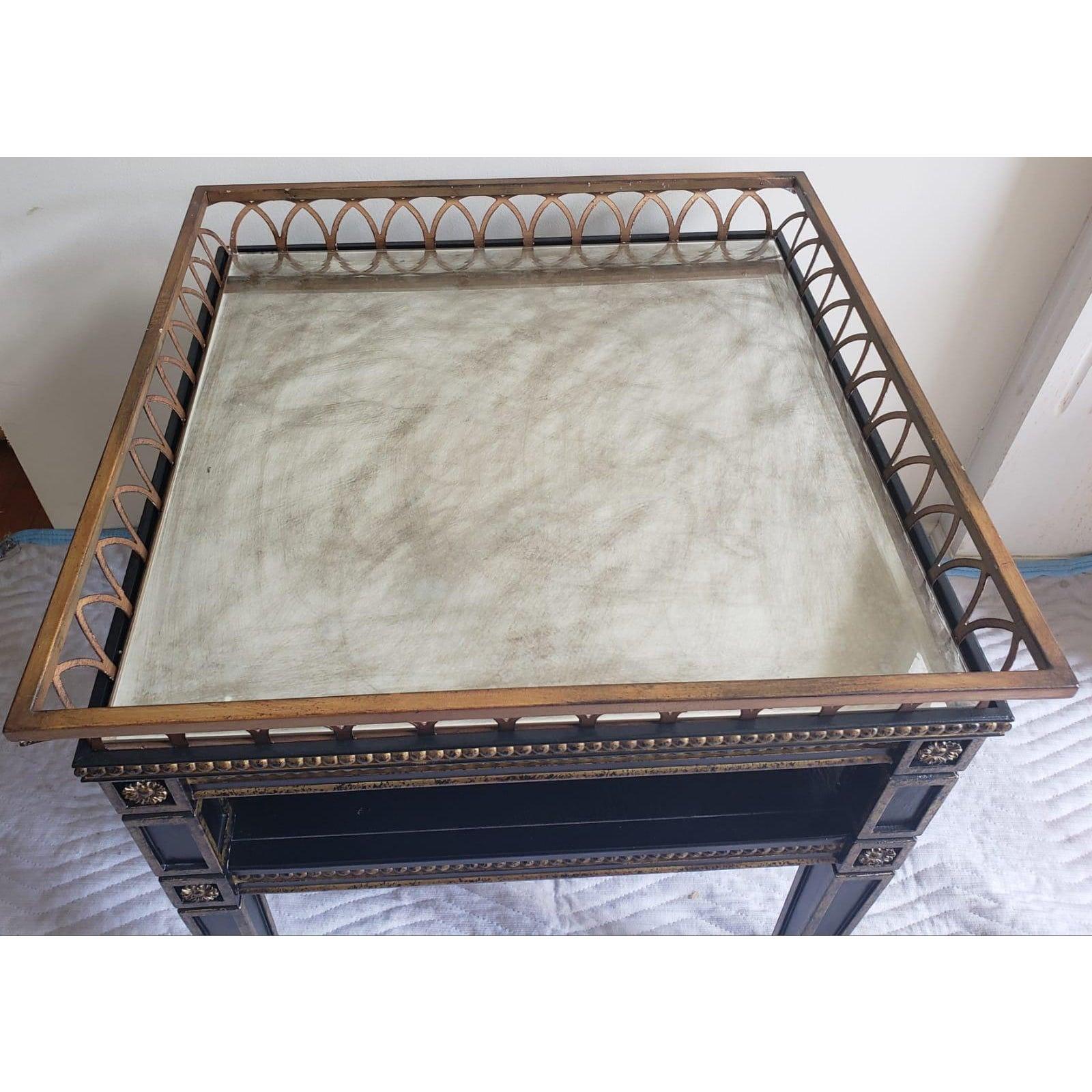 20th Century Bradburn Vintage Neoclassical Giltwood Frame and Metal Ring Top with For Sale