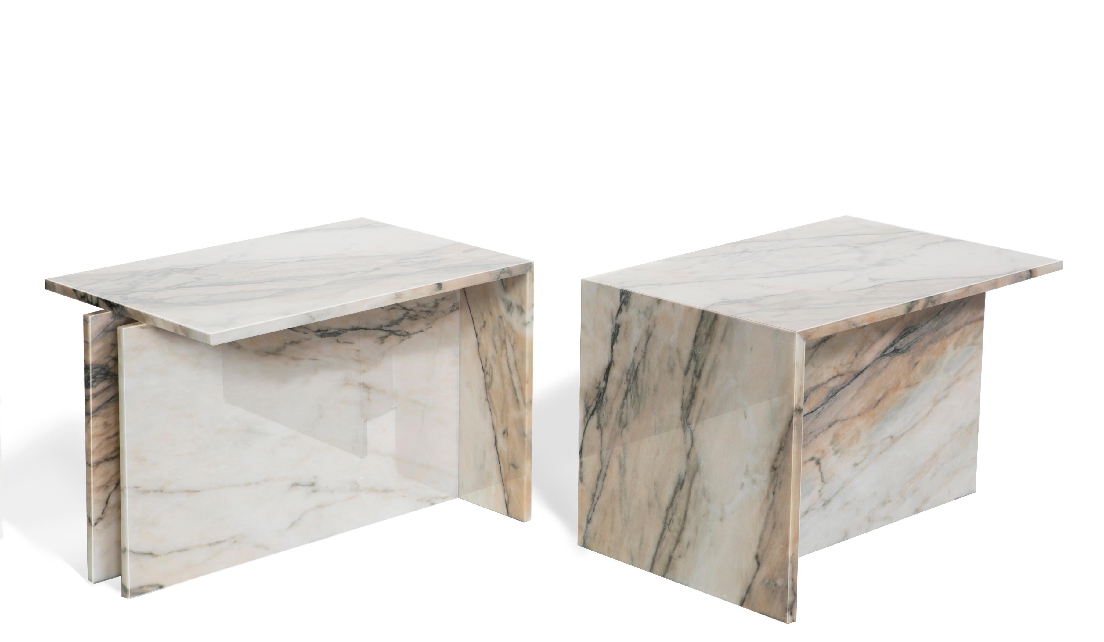 marble t table