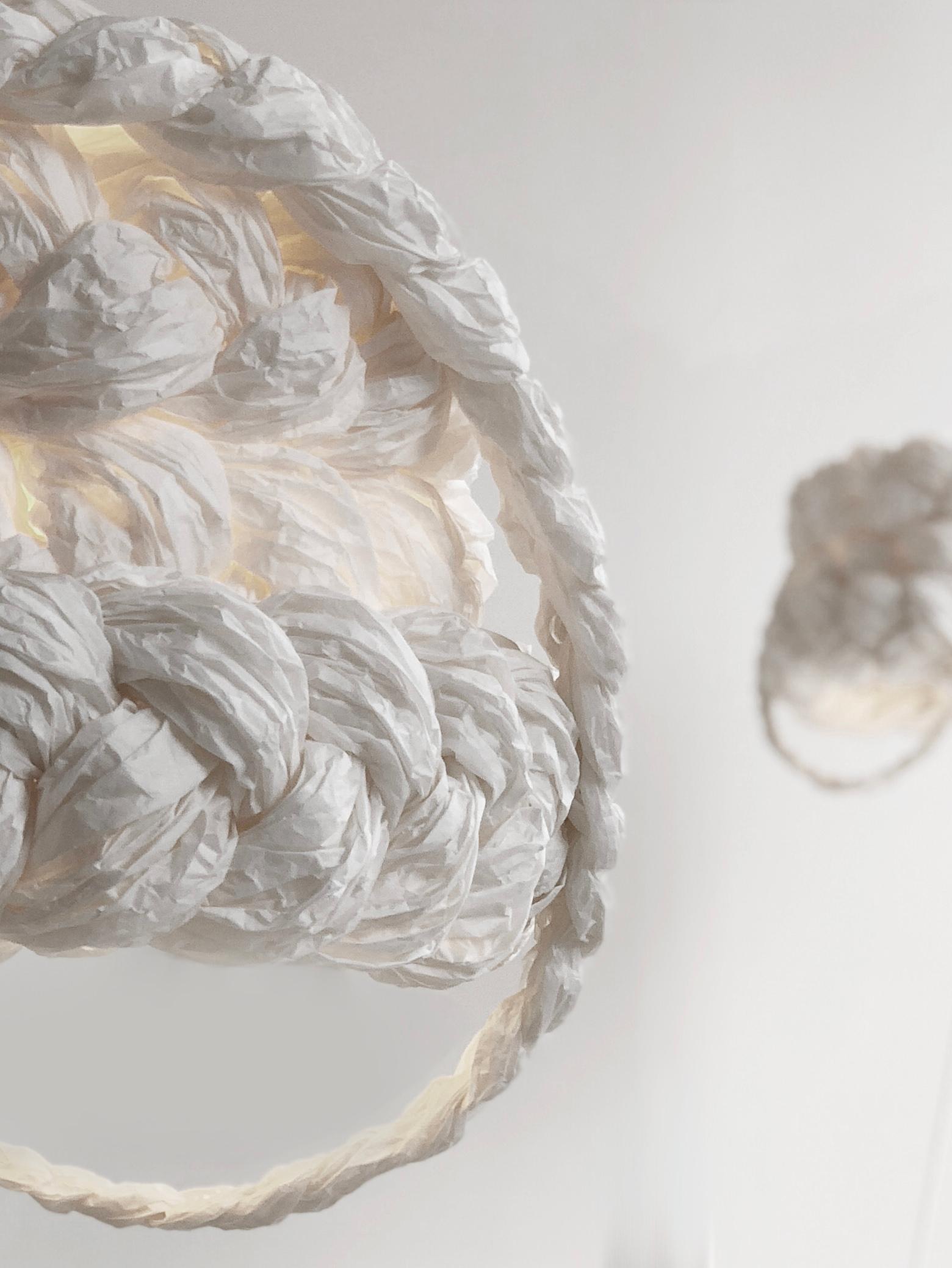Letton Lampe suspendue The Bride Medium White de Mammalampa en vente