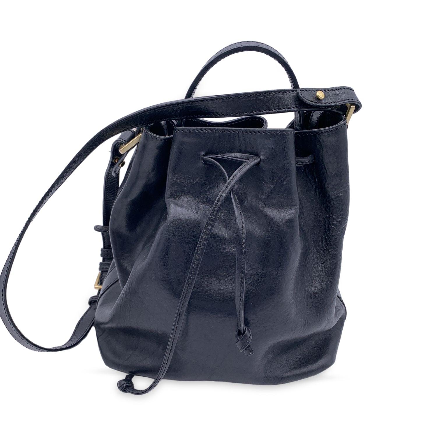 The Bridge Black Leather Bucket Drawstring Shoulder Bag In Excellent Condition In Rome, Rome