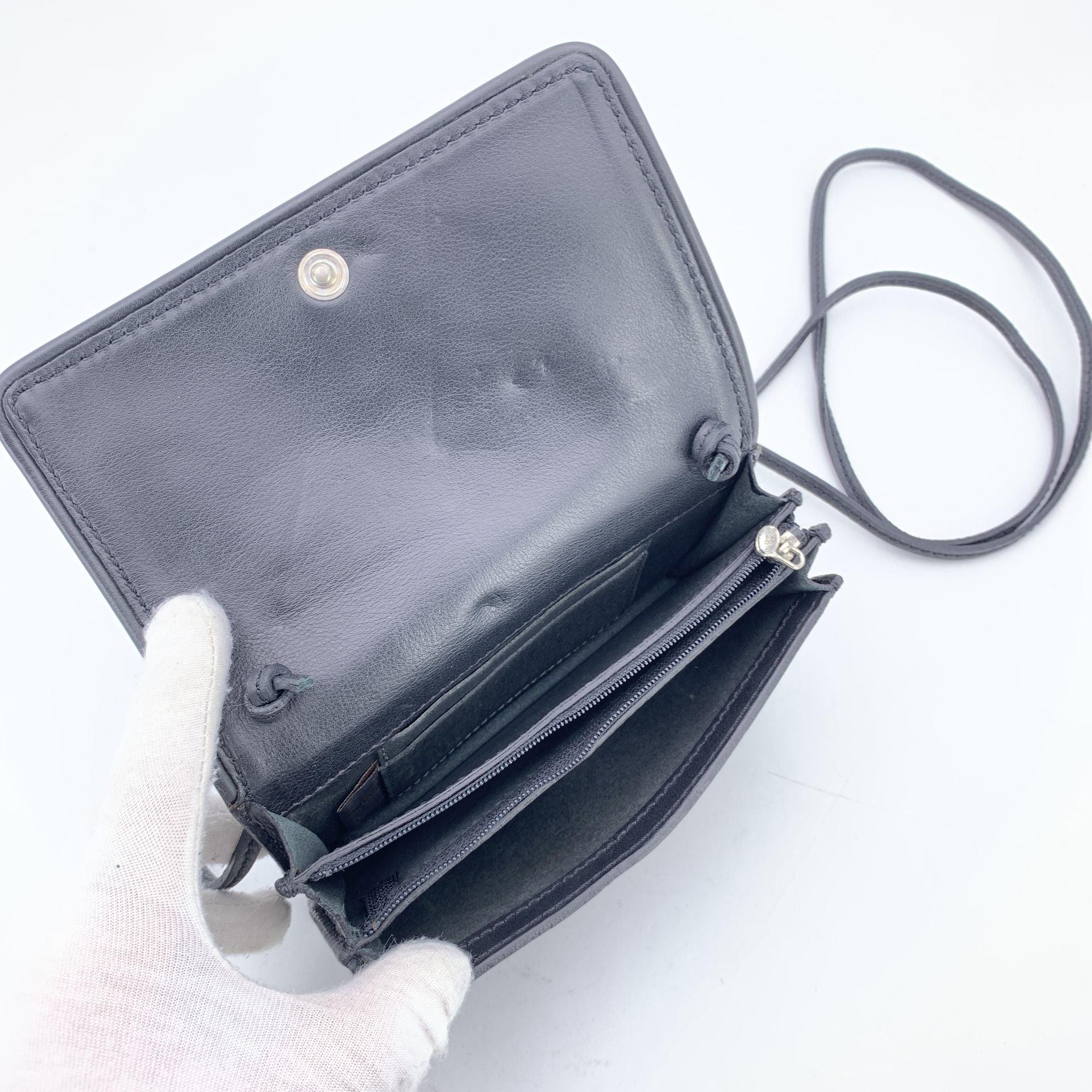 Women's or Men's The Bridge Black Leather Small Mini Messenger Crossbody Bag For Sale