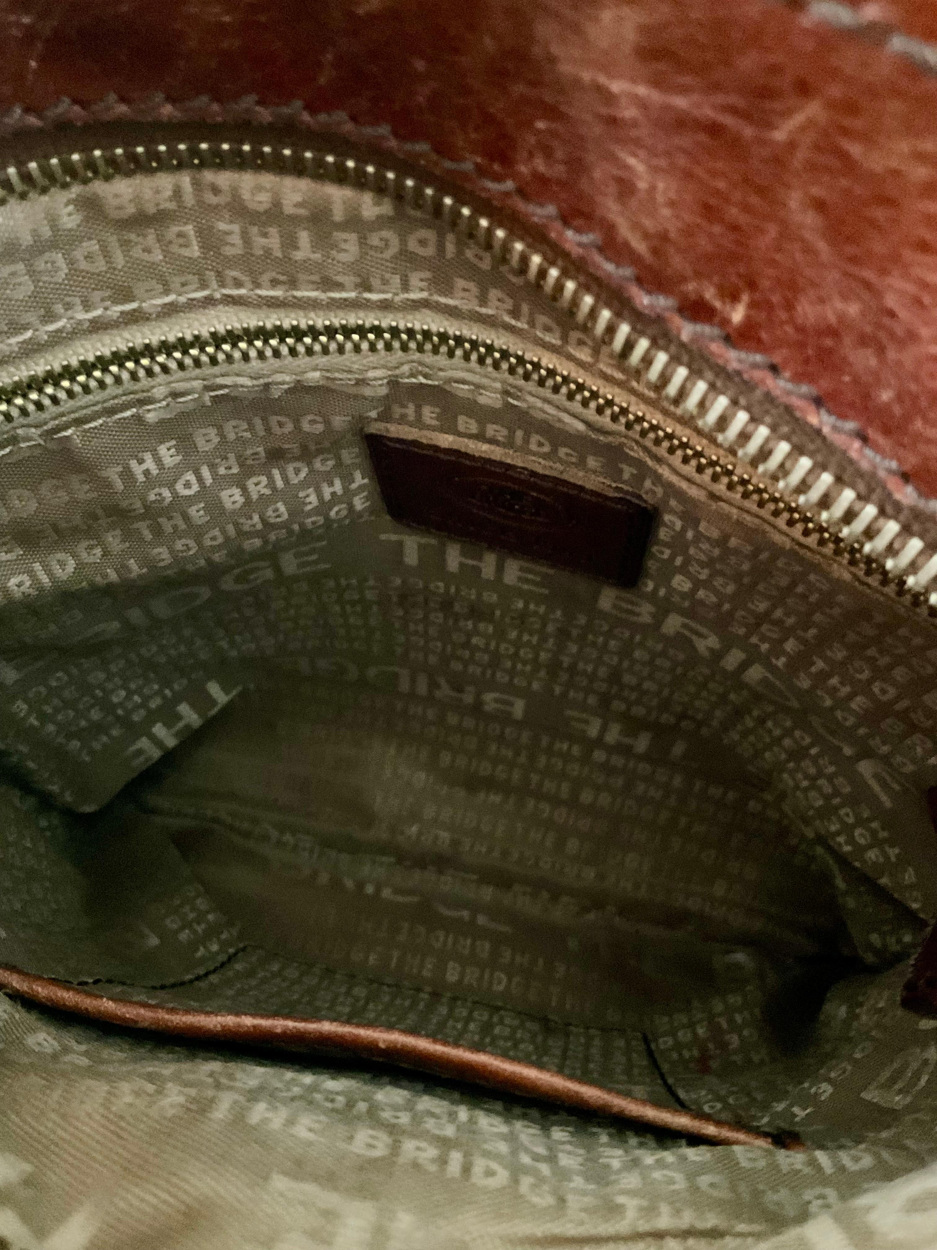 The Bridge Leder Crossbody Tasche 1980er im Angebot 5