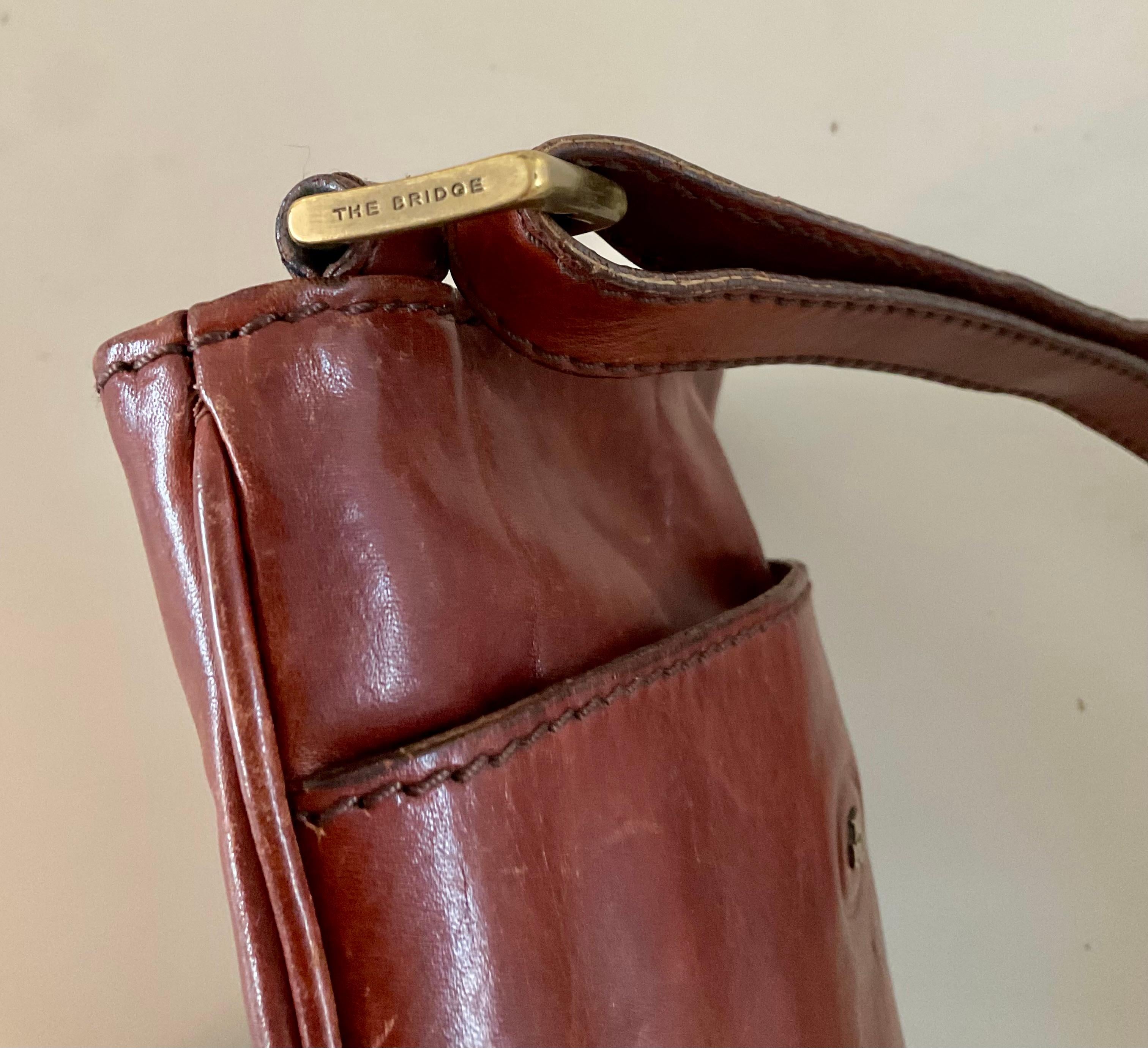 The Bridge Leder Crossbody Tasche 1980er im Angebot 2