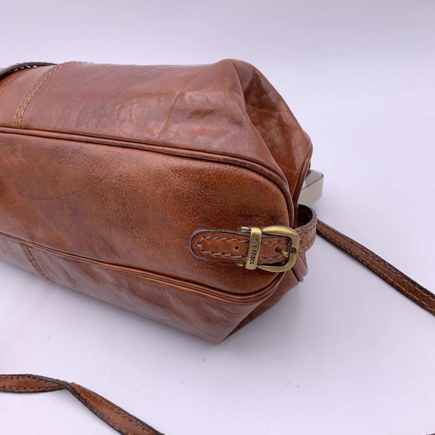 The Bridge Vintage Brown Leather Doctor Bag Satchel Handbag with Strap 3