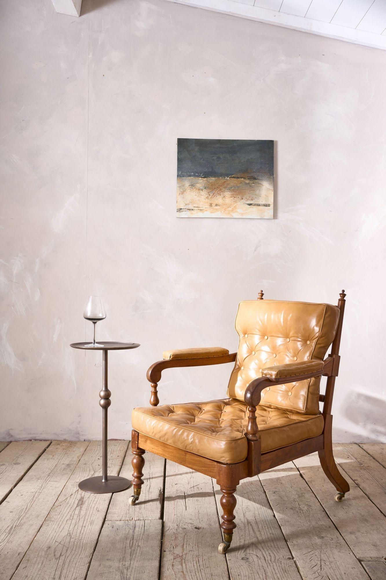 La table de Martini Brokkr en bronze inversé en vente 1
