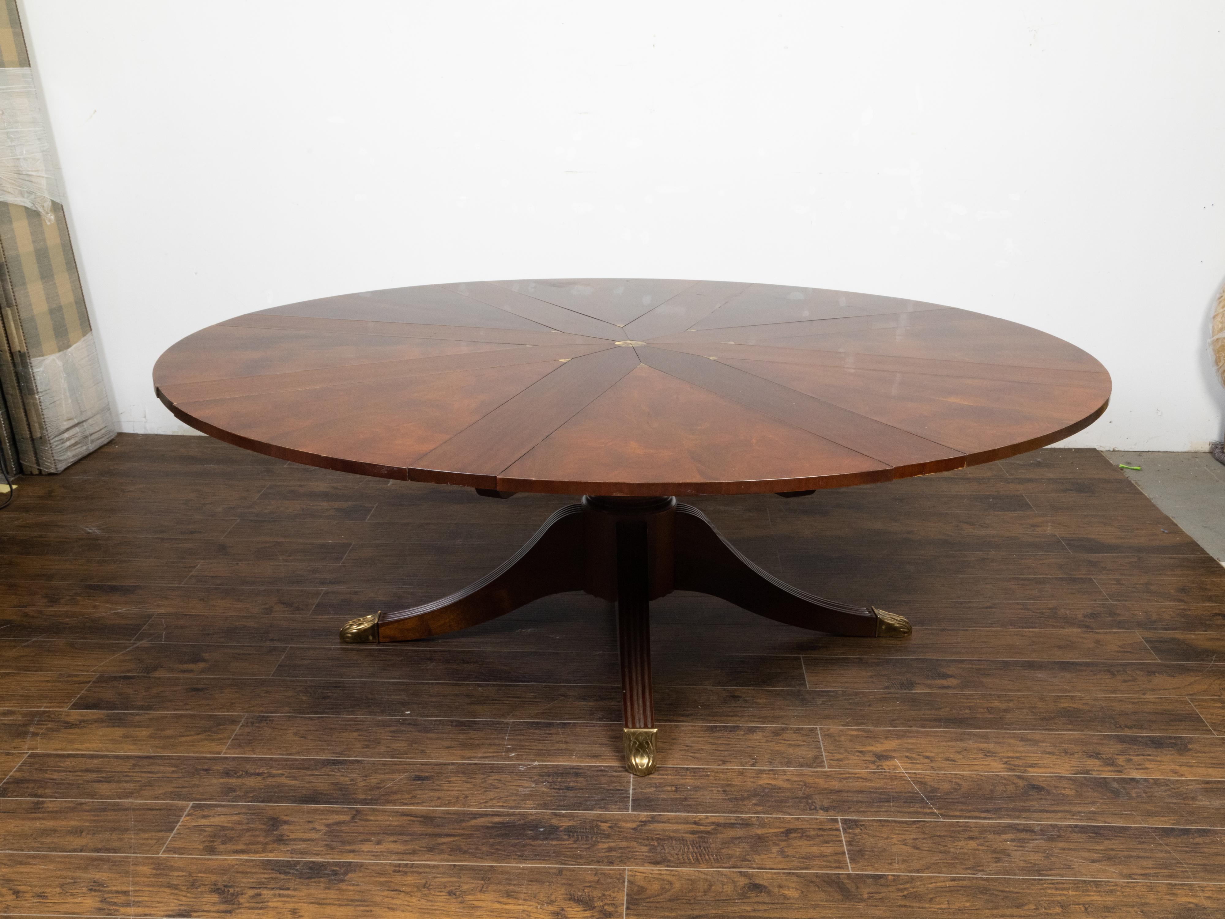 Brass The Capstan, Baker Furniture Vintage Mahogany Dining Table with Extending Top