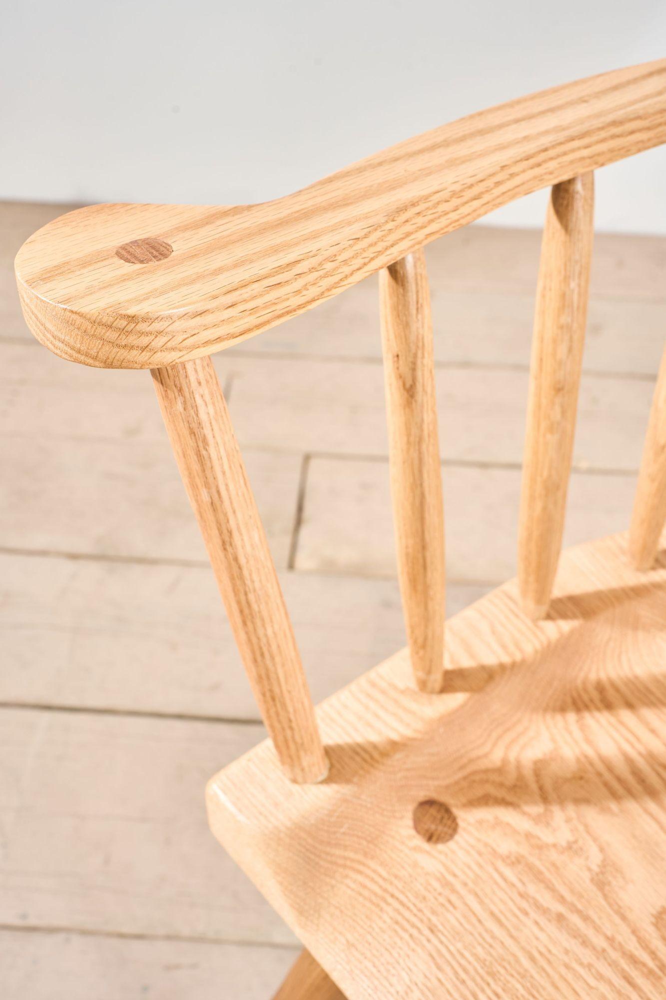Der Stuhl „Captain“ von TallBoy Interiors im Angebot 3