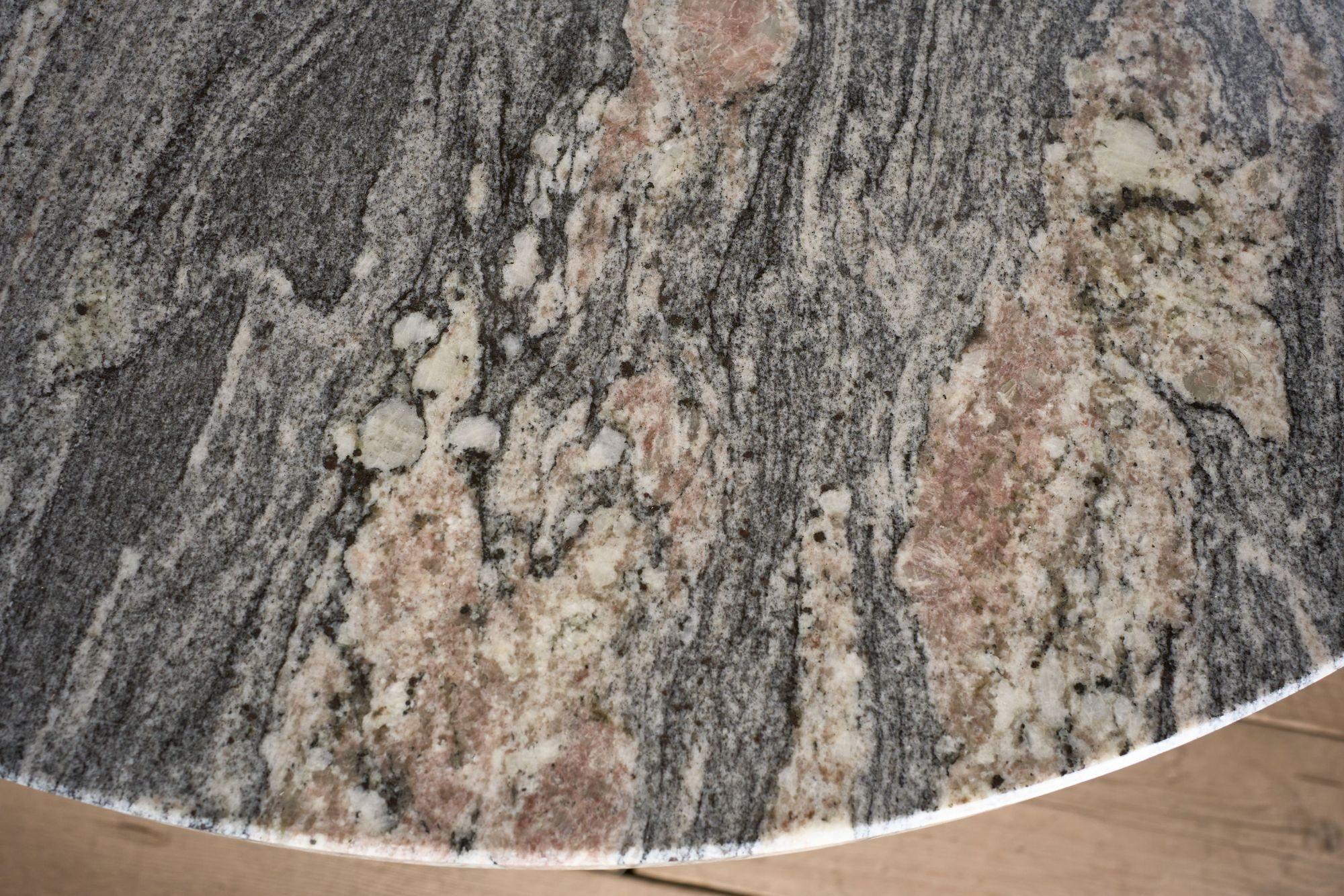 Mesa central circular de mármol 