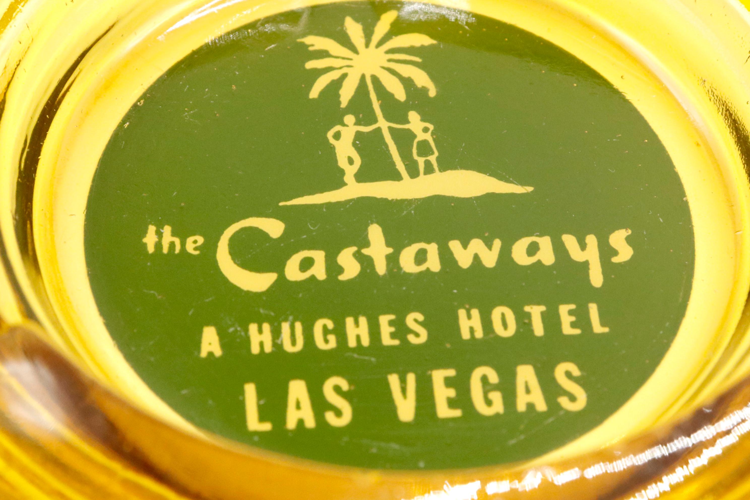 The Castaways Hotel Yellow Glass Ashtrays - a Pair In Good Condition For Sale In Bradenton, FL