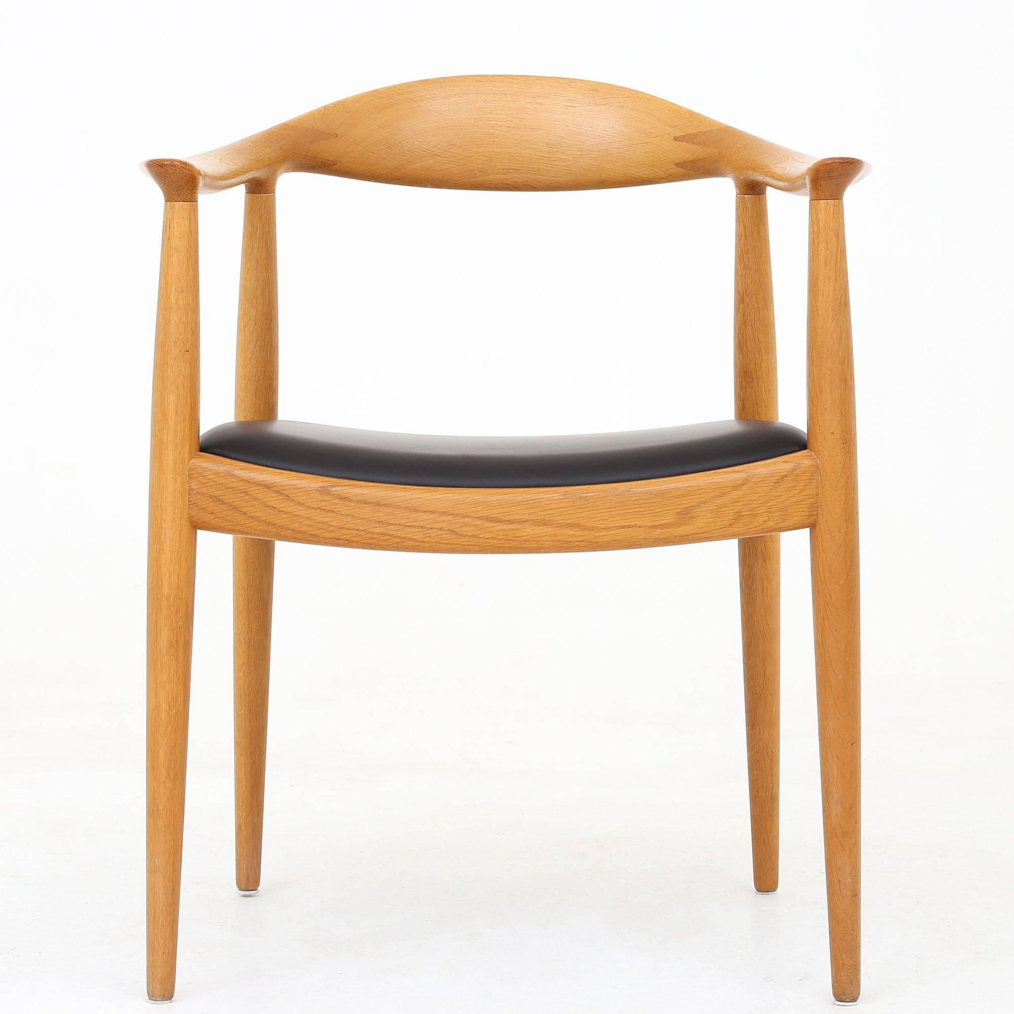 The Chair by Hans J. Wegner In Good Condition In Copenhagen, DK