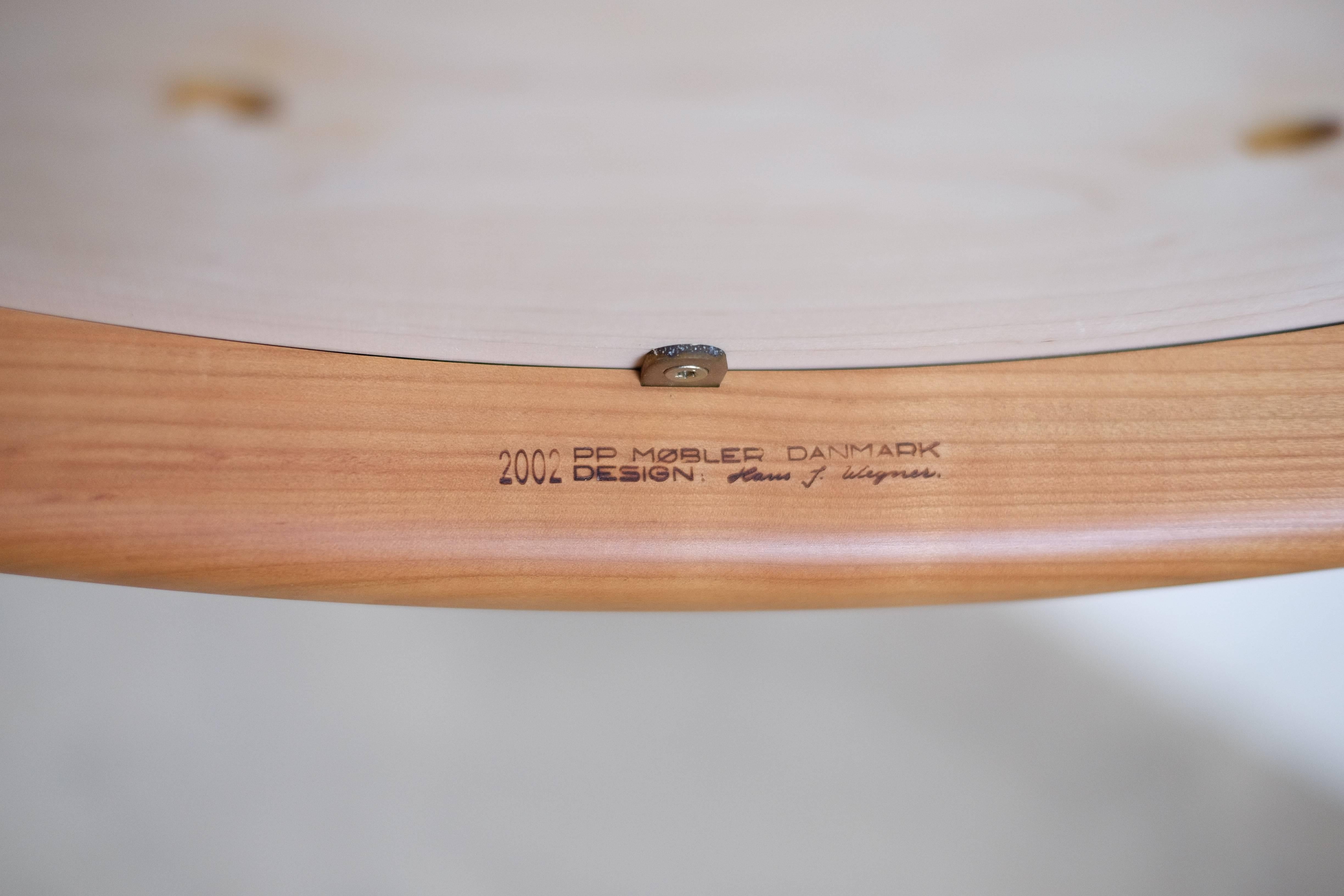 « La chaise » de Hans. J. Wegner PP501 en vente 8