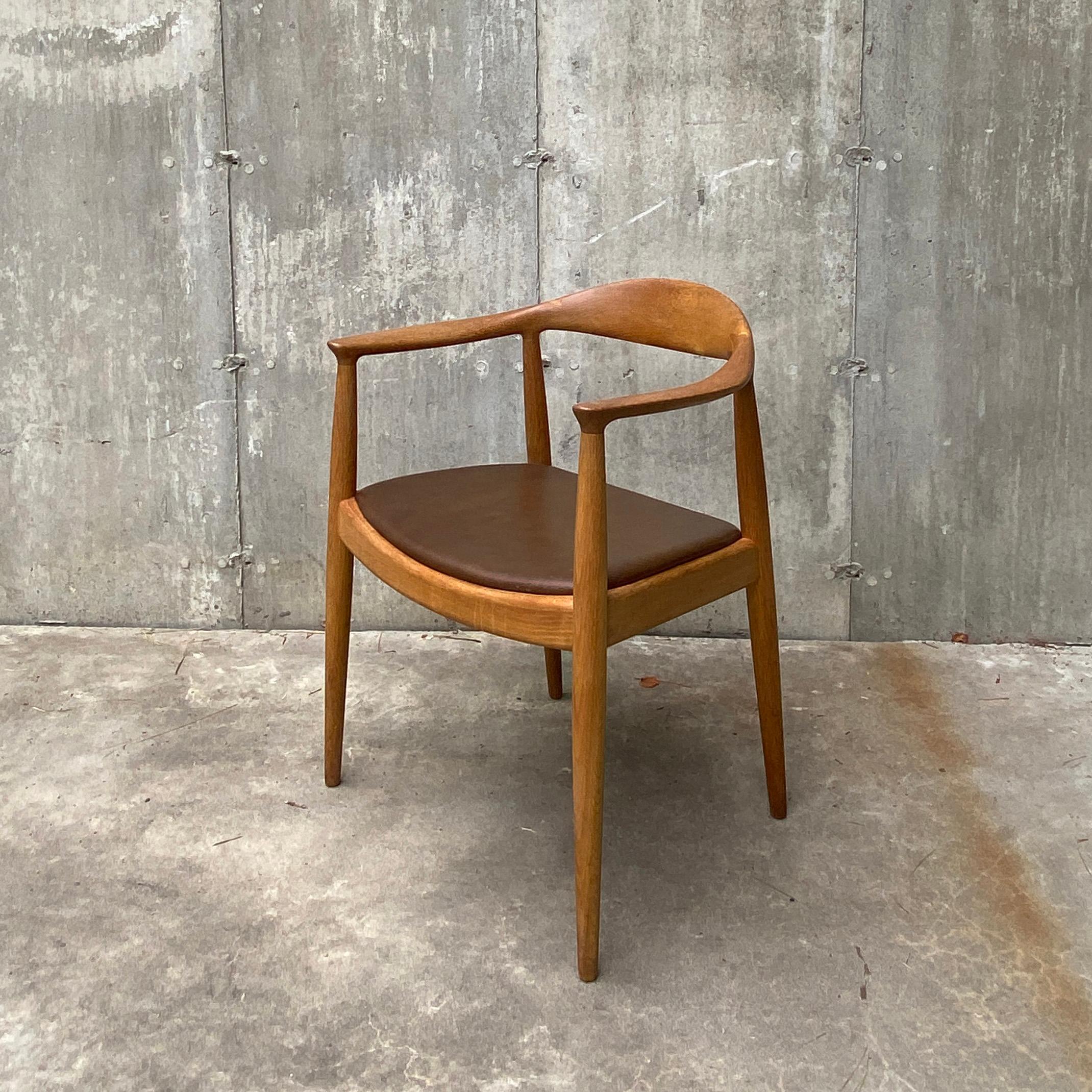 Late 20th Century 'The Chair' designed by Hans Wegner for Johannes Hansen, Denmark For Sale