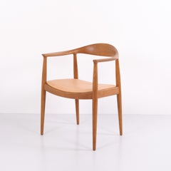 The Chair Model JH503 in Oak with Vegetable-Tanned Natural Leather