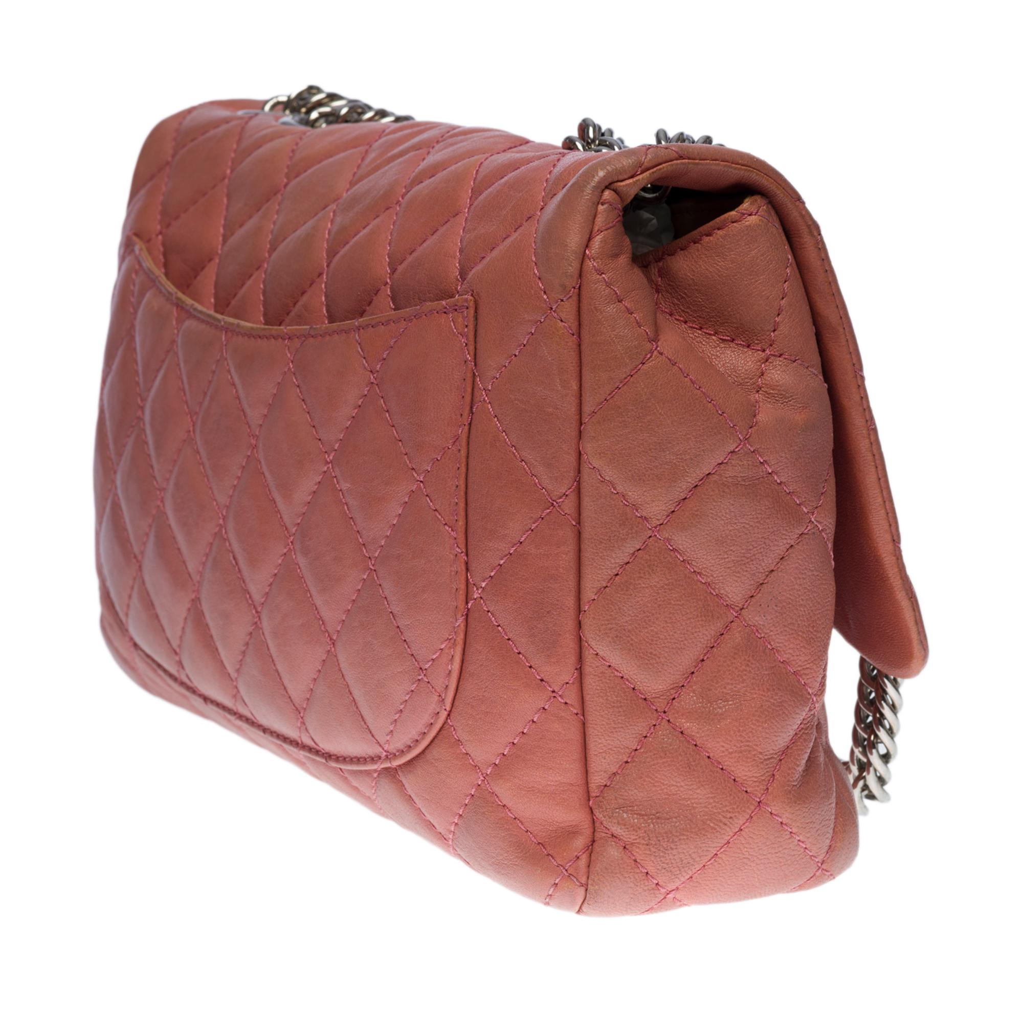 Women's  The Chanel Timeless/Classique Jumbo single flap bag handbag in powder pink aged For Sale