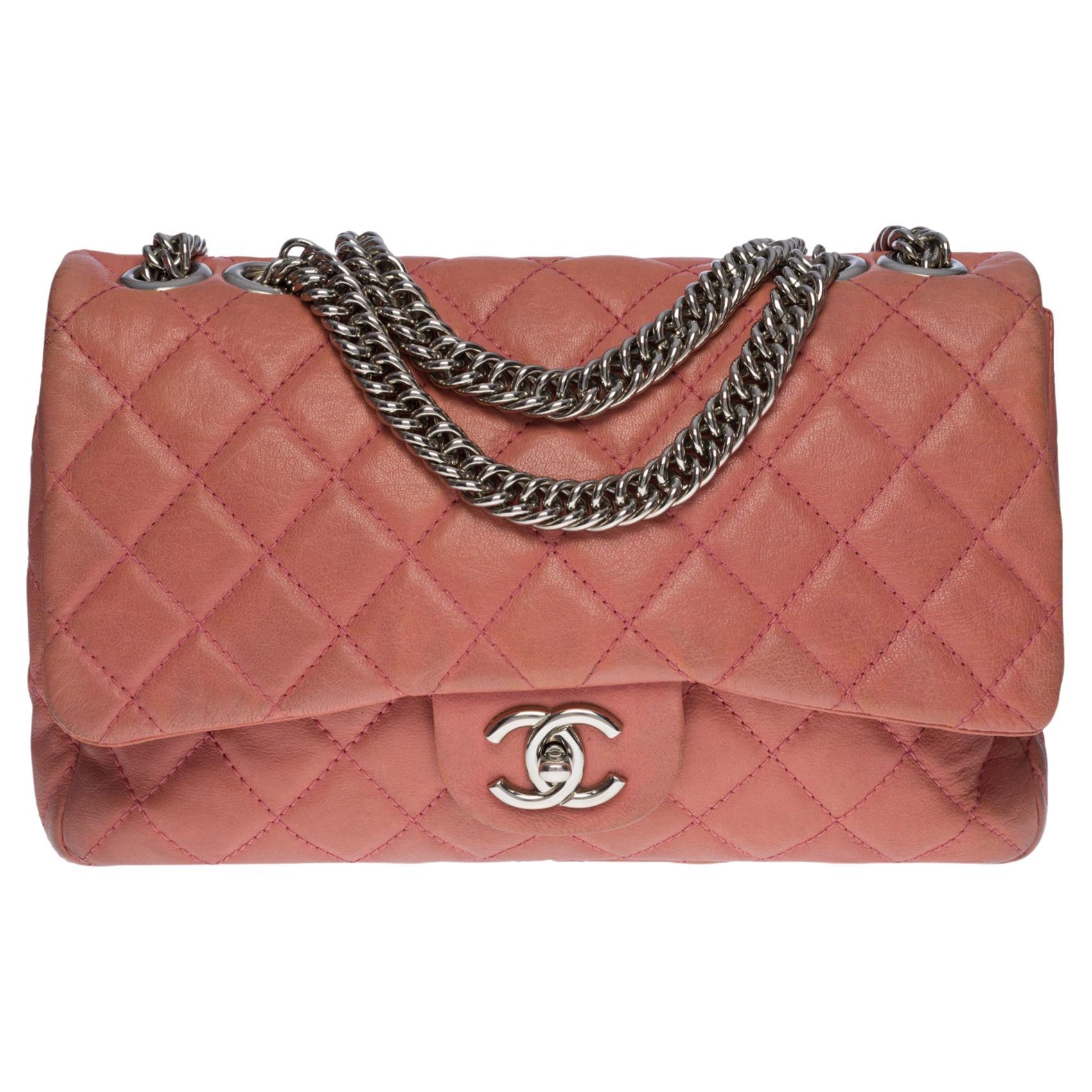  The Chanel Timeless/Classique Jumbo single flap bag handbag in powder pink aged For Sale