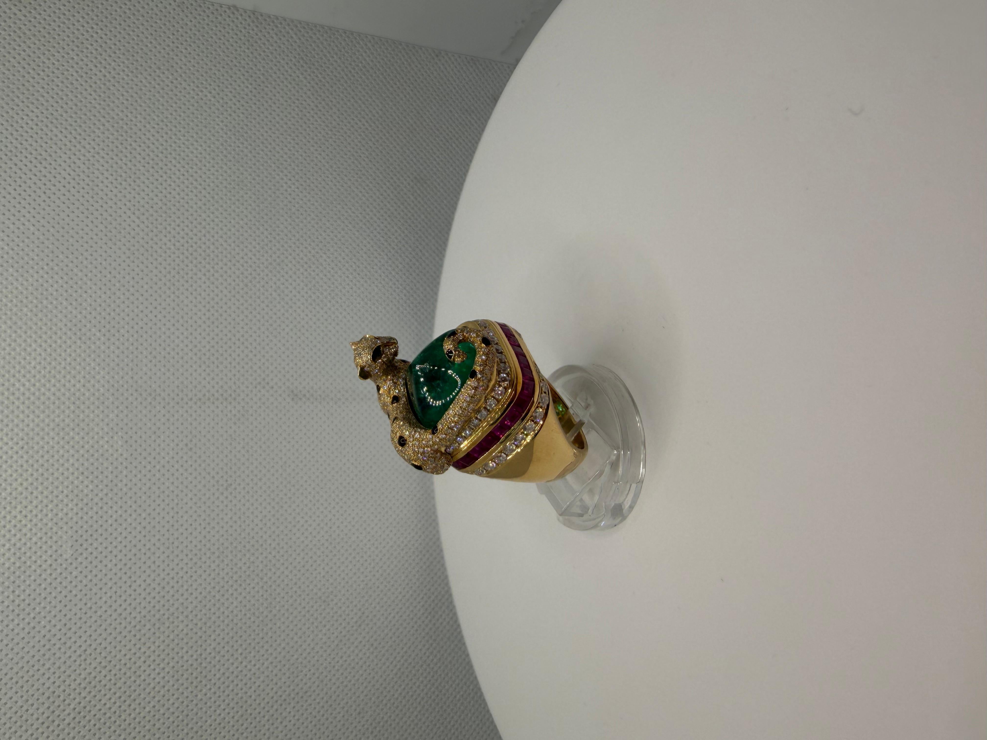 Die Gepardenumarmung - 14,80ct sambischer Zuckerhut Smaragd & Rubin Diamant Ring im Angebot 8