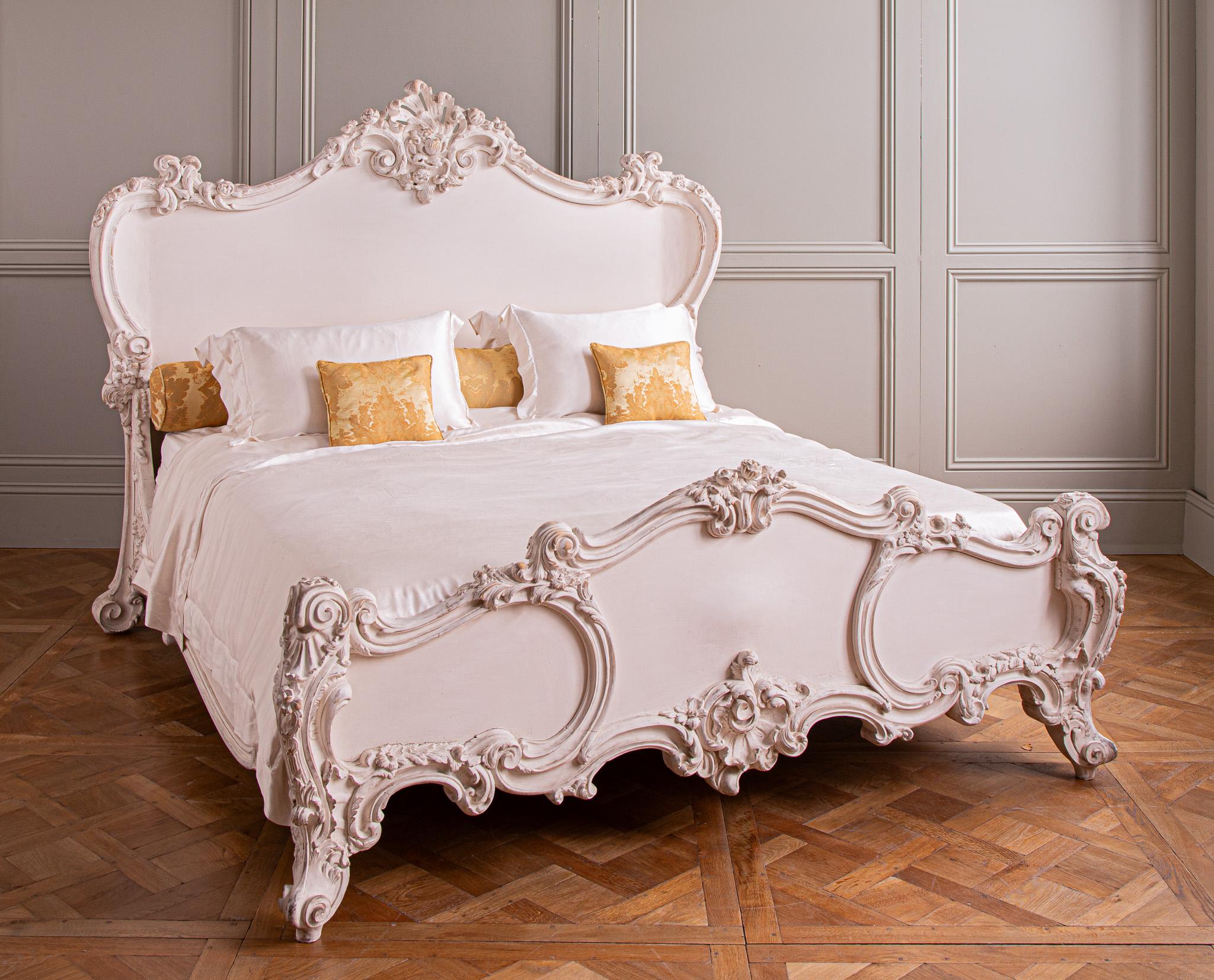 Rococo The Cherub Bed Painted In White Gesso By La Maison London  US King For Sale