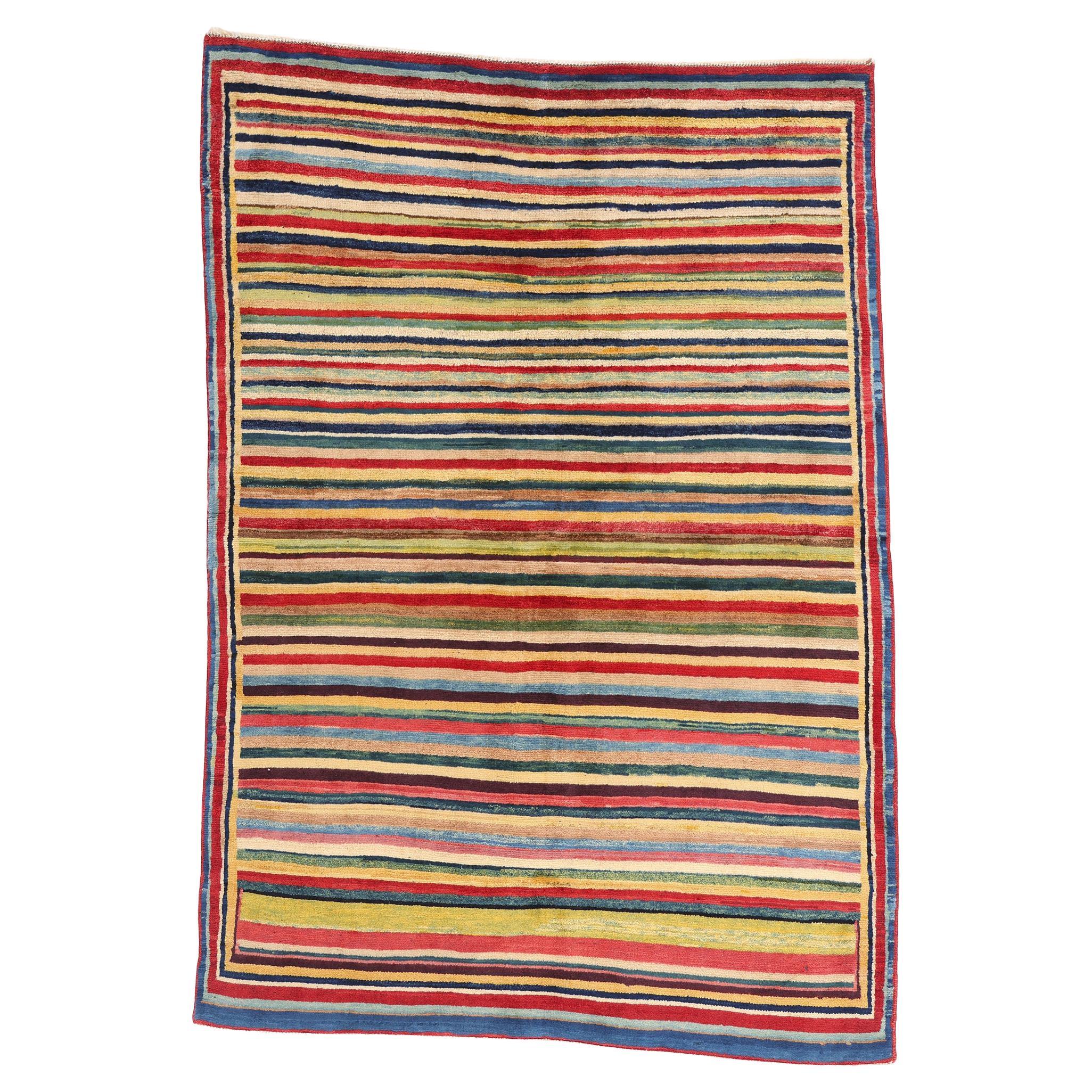 La Dinastía Cromática: Una obra maestra del gabbeh persa antiguo de expresión regia en venta