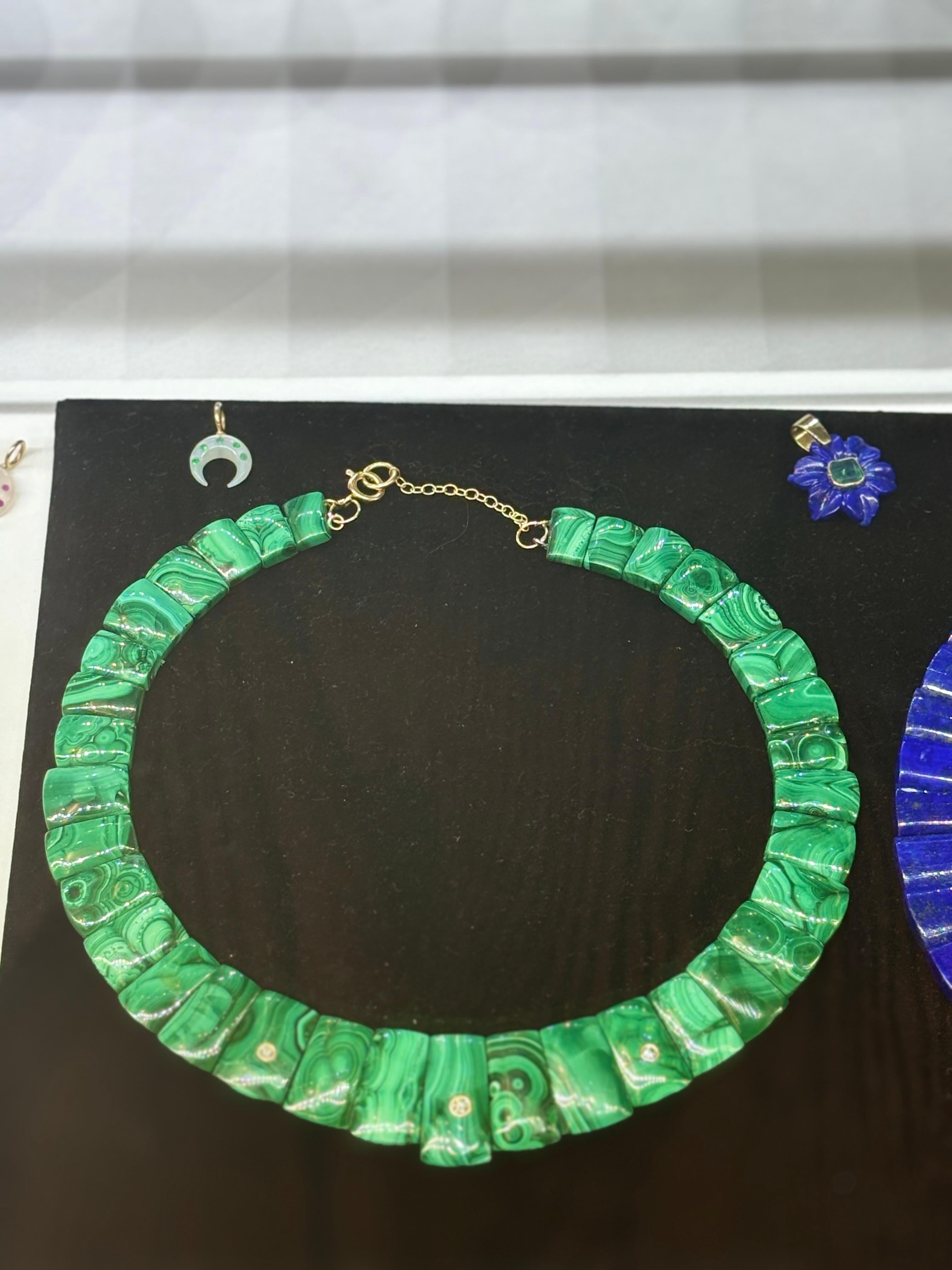 La collana CLEOPATRA // malachite e diamanti In condizioni Nuovo in vendita a New York, NY