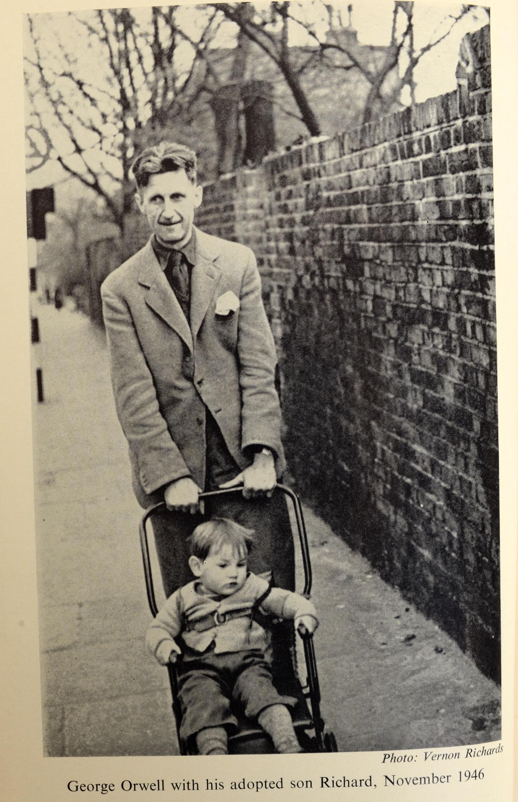 george orwell collected essays journalism and letters