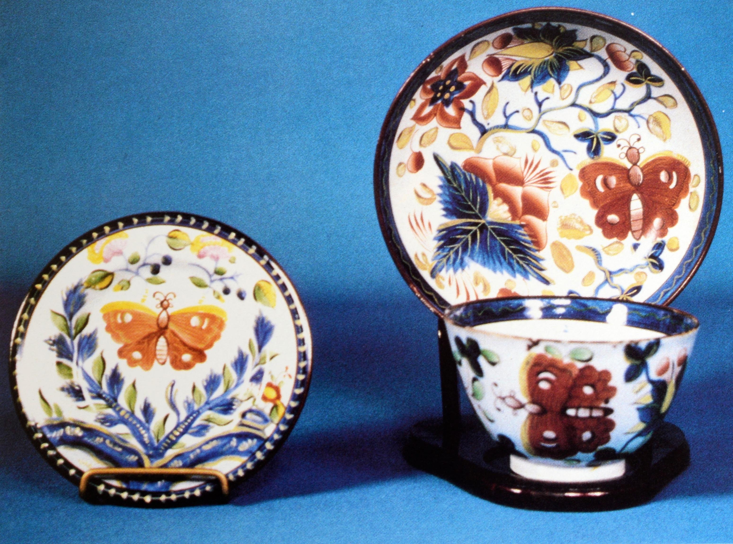 The Collector's Encyclopedia of Gaudy Dutch and Welsh by John A. Shuman III. Collector Books, 1990. First Edition softcover. This oriental-inspired English ware produced in the 1800s is highly sought after in the United States. This book includes a