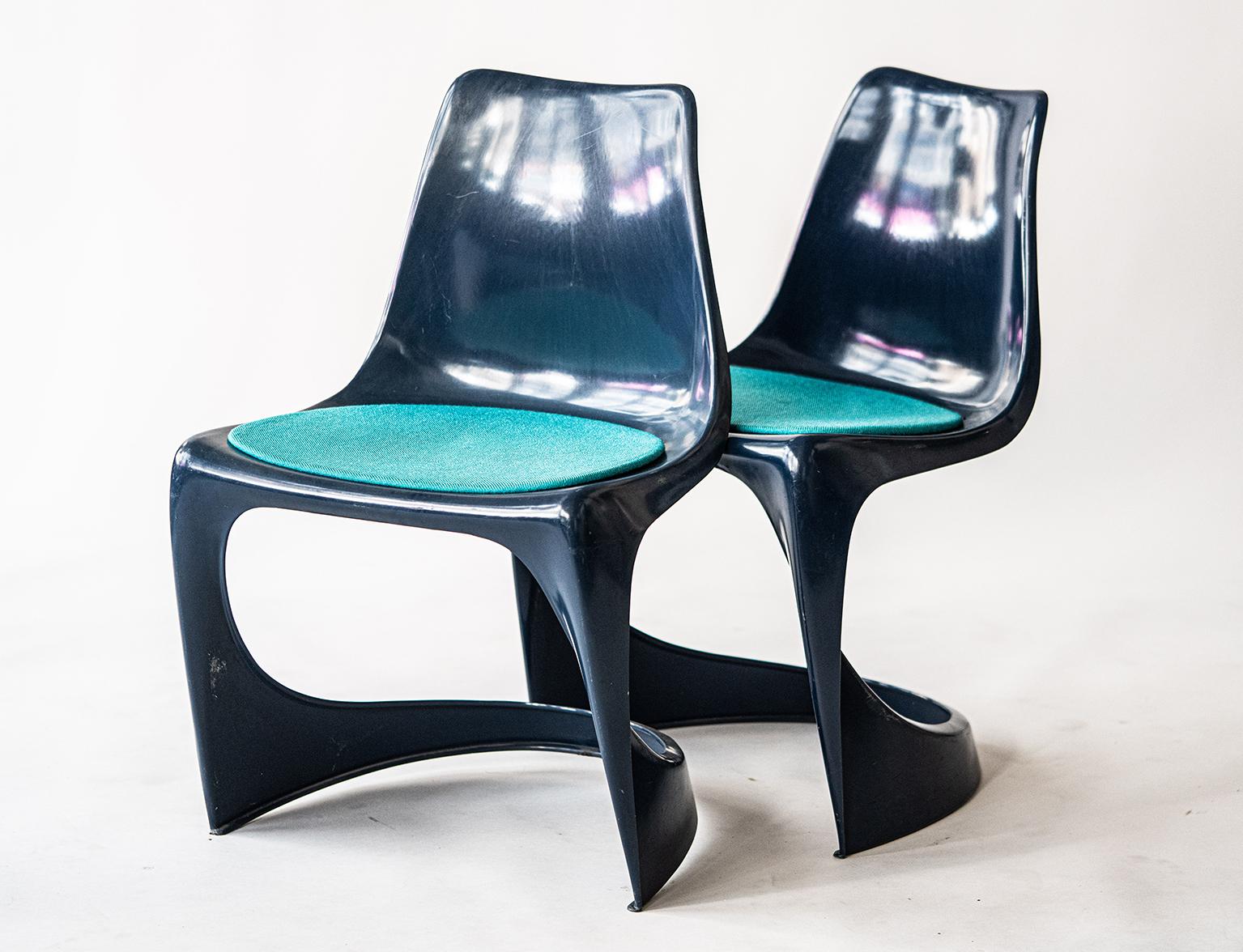 Mid-Century Modern Color Beat, Cado, Five Stacking Chairs, 1970s Denmark, by Sten Østergaard For Sale