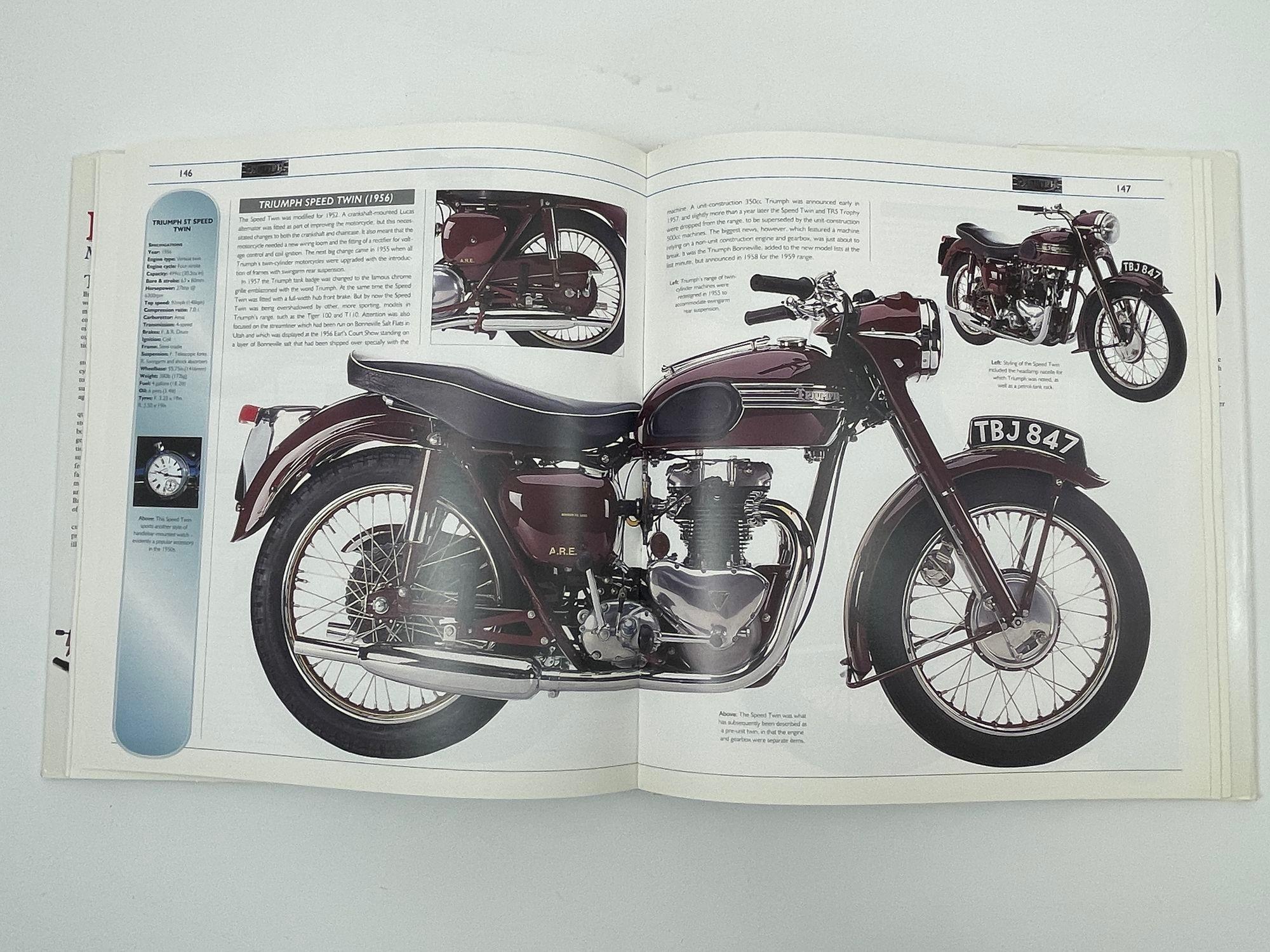 The Complete British Motorcycle The Classics de 1907 à nos jours J Carroll en vente 2