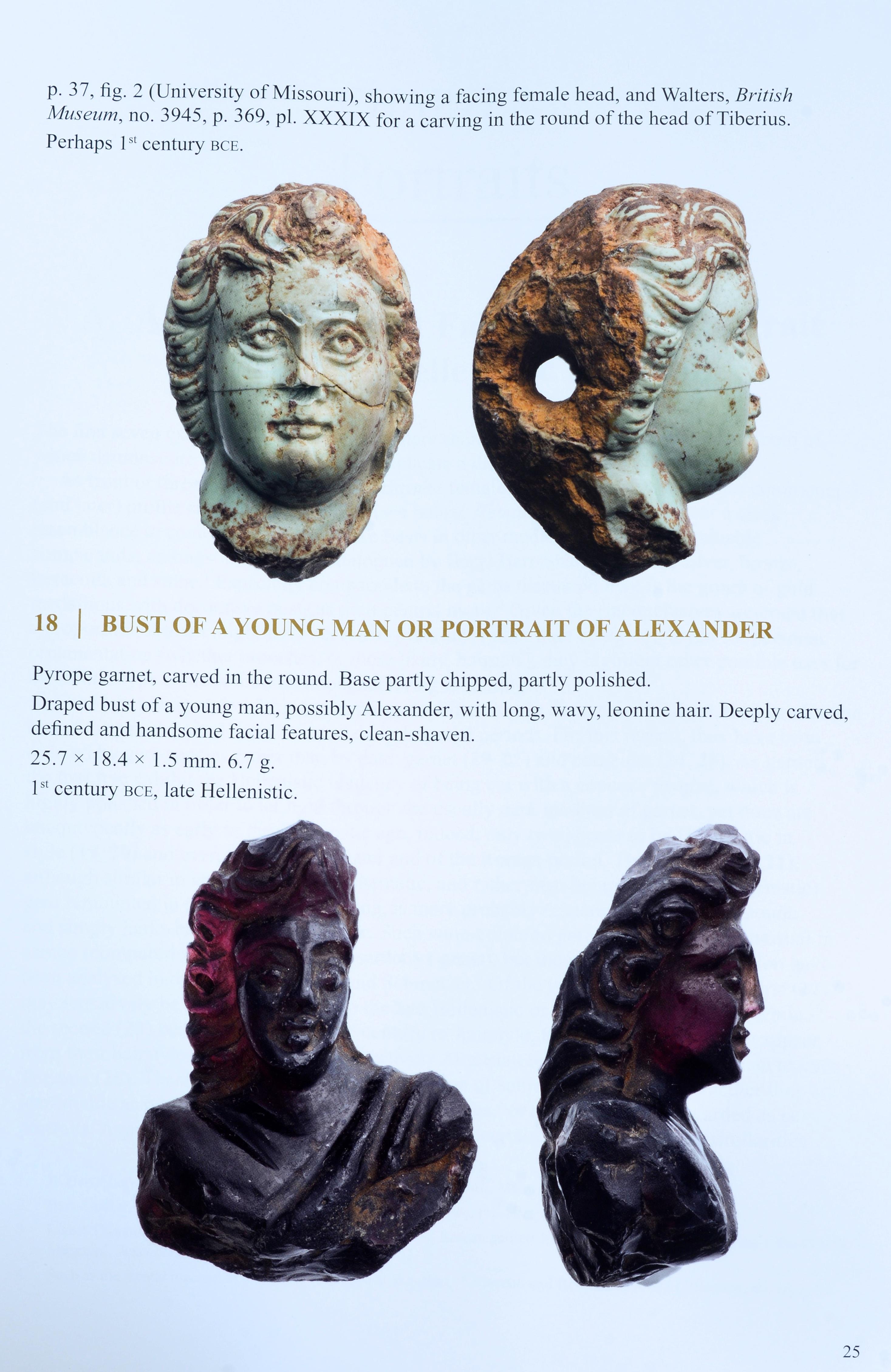 El contenido completo de Cameos por Martin Henig y Helen Molesworth, 1ª ed. en Bueno estado para la venta en valatie, NY