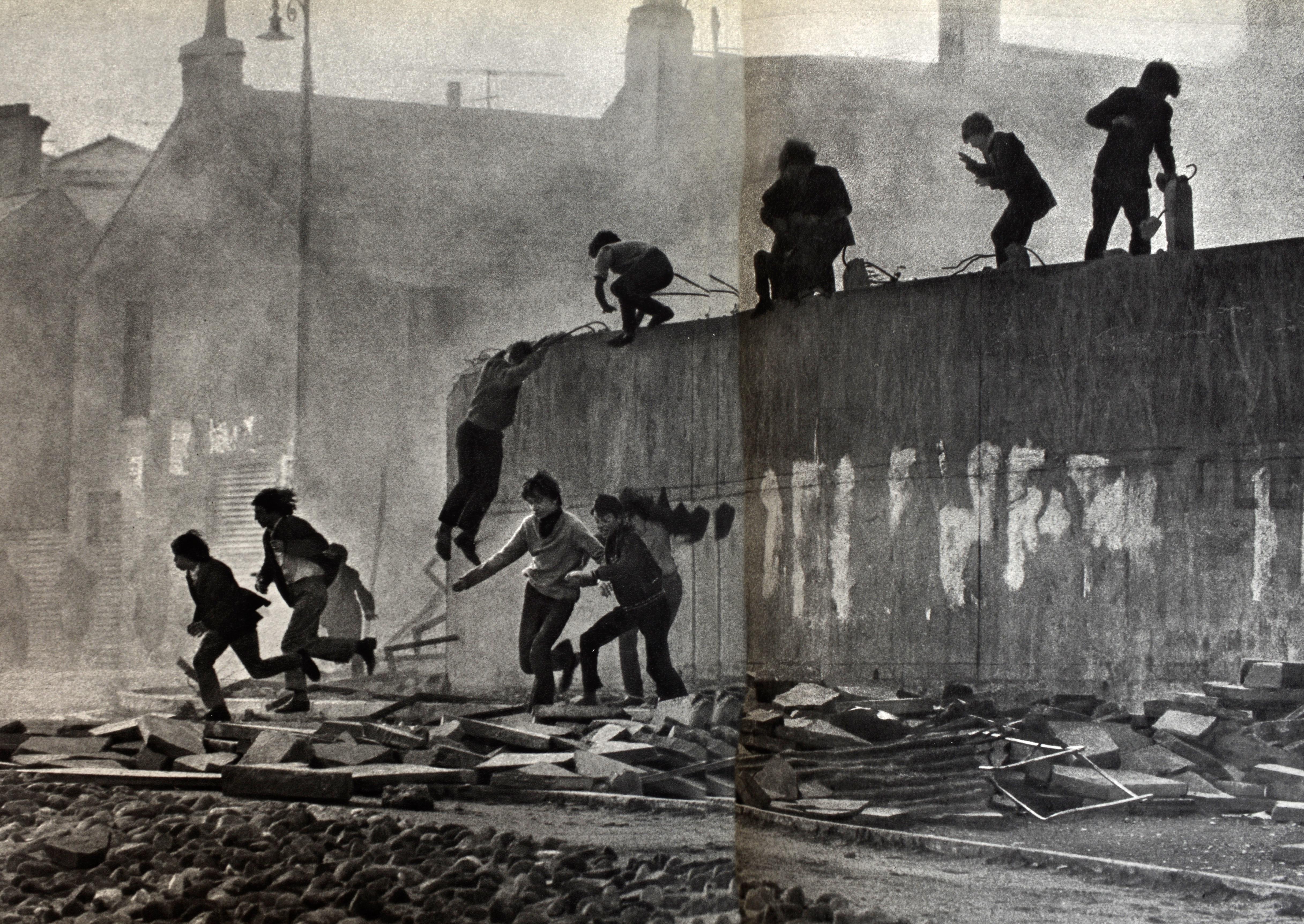 Der entschlossene Fotograf 2, Cornell Capa, Herausgeber, 1. Auflage im Angebot 5