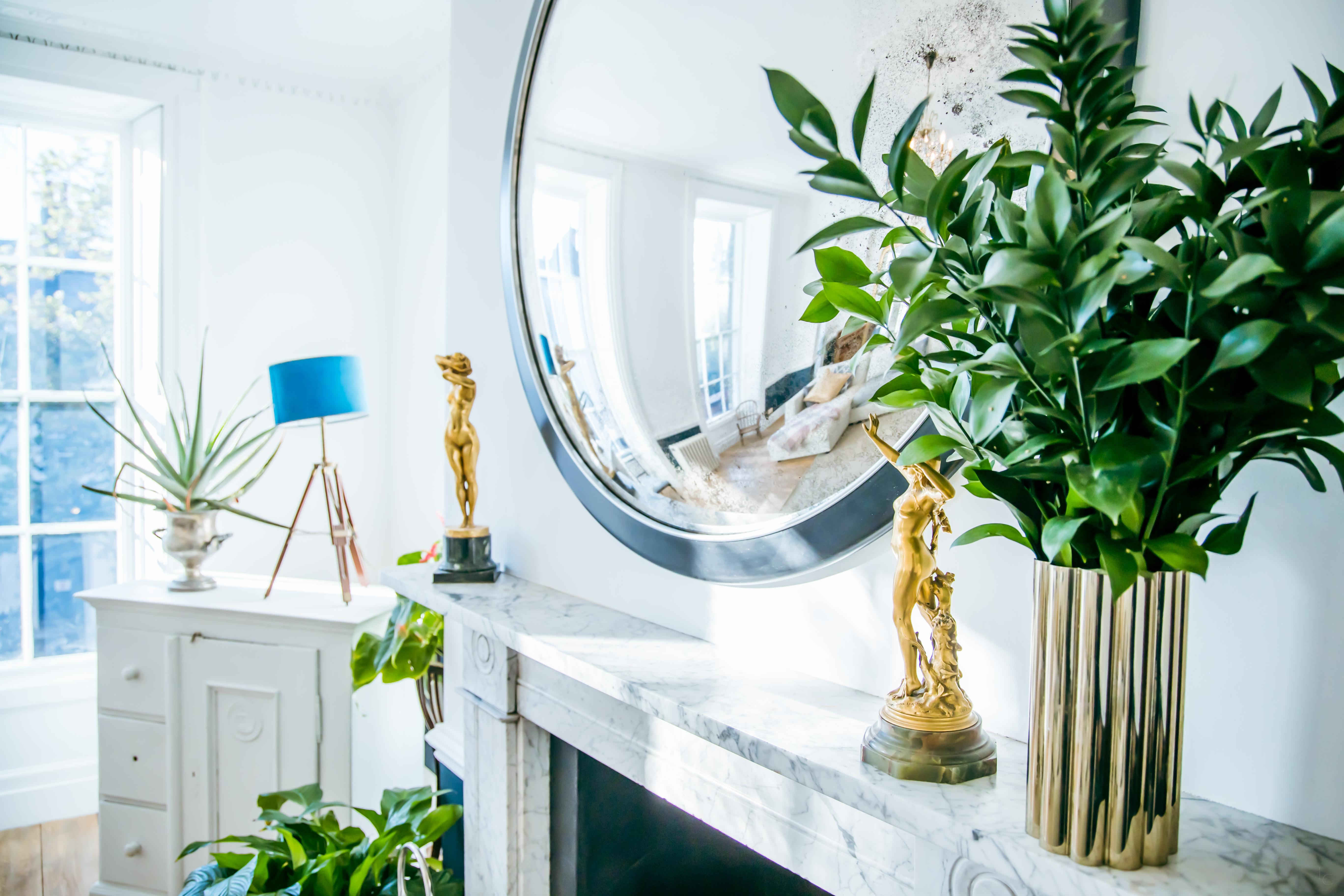 British The Convex Mirror Company - Ferrara Nero Convex Mirror 120cm/ 47