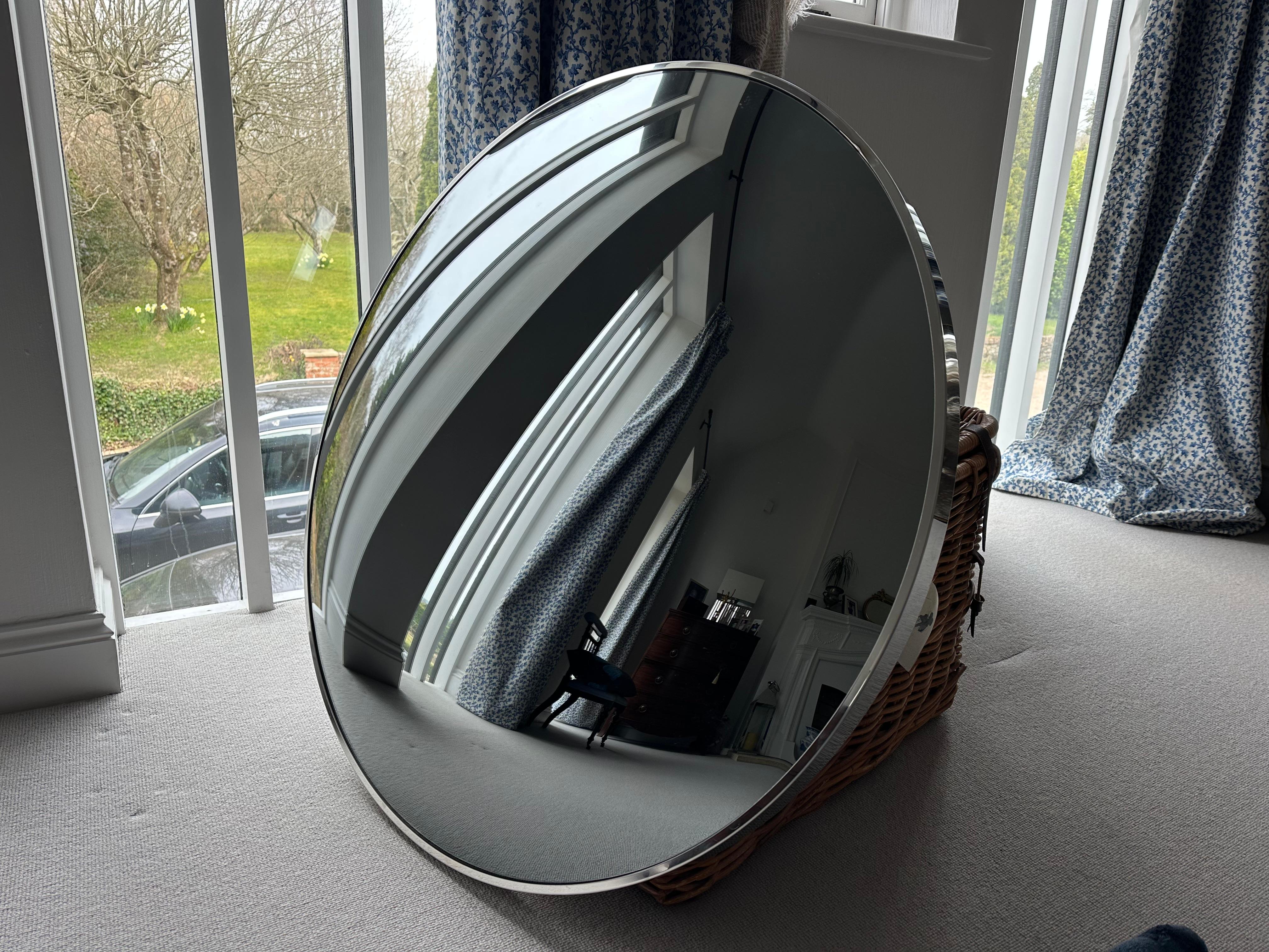 Contemporary The Convex Mirror Company - Sassari Convex Mirror 100 cm/39