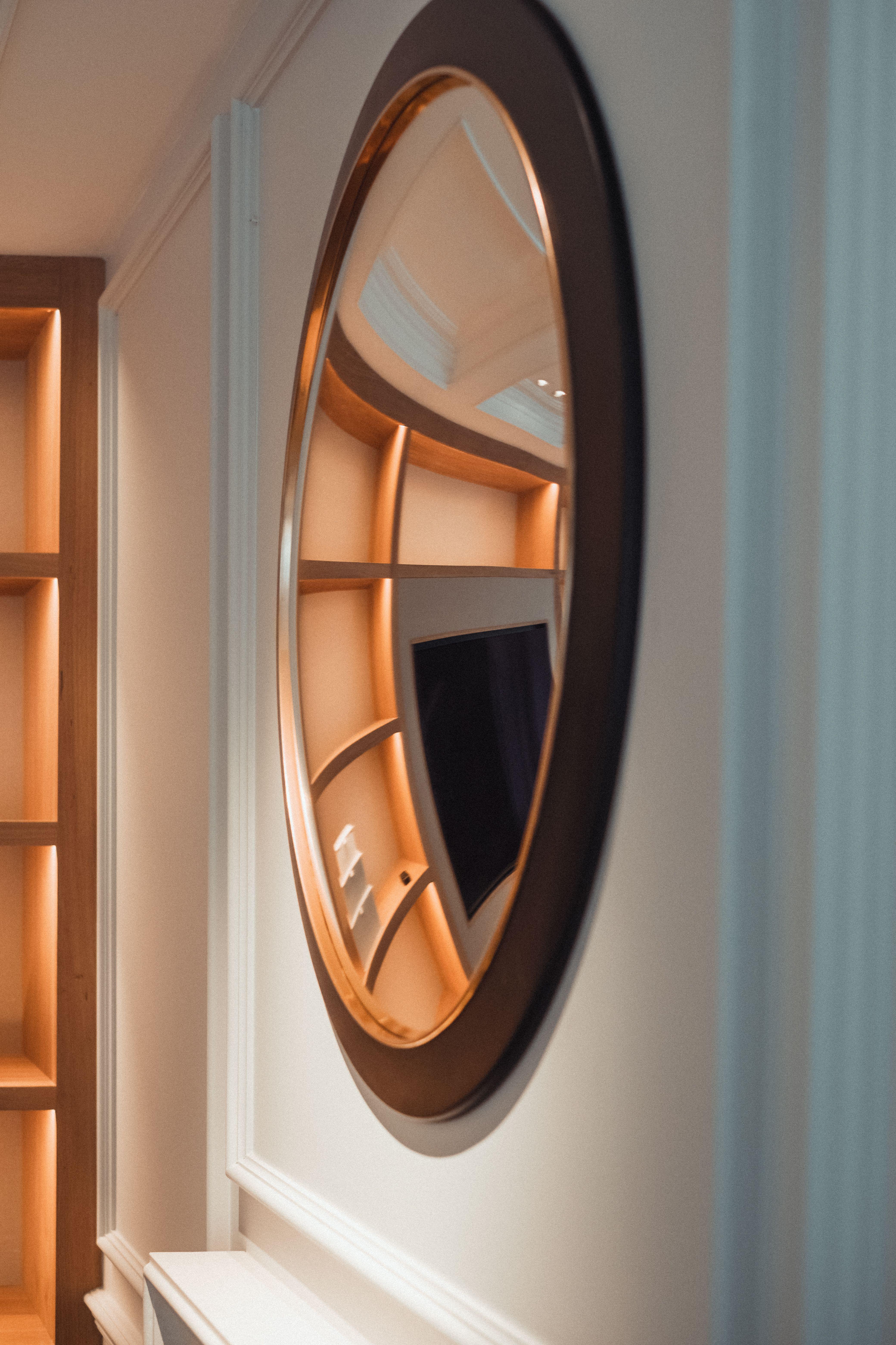 The Convex Mirror Company - Miroir convexe Stilo Nero 113 cms/44