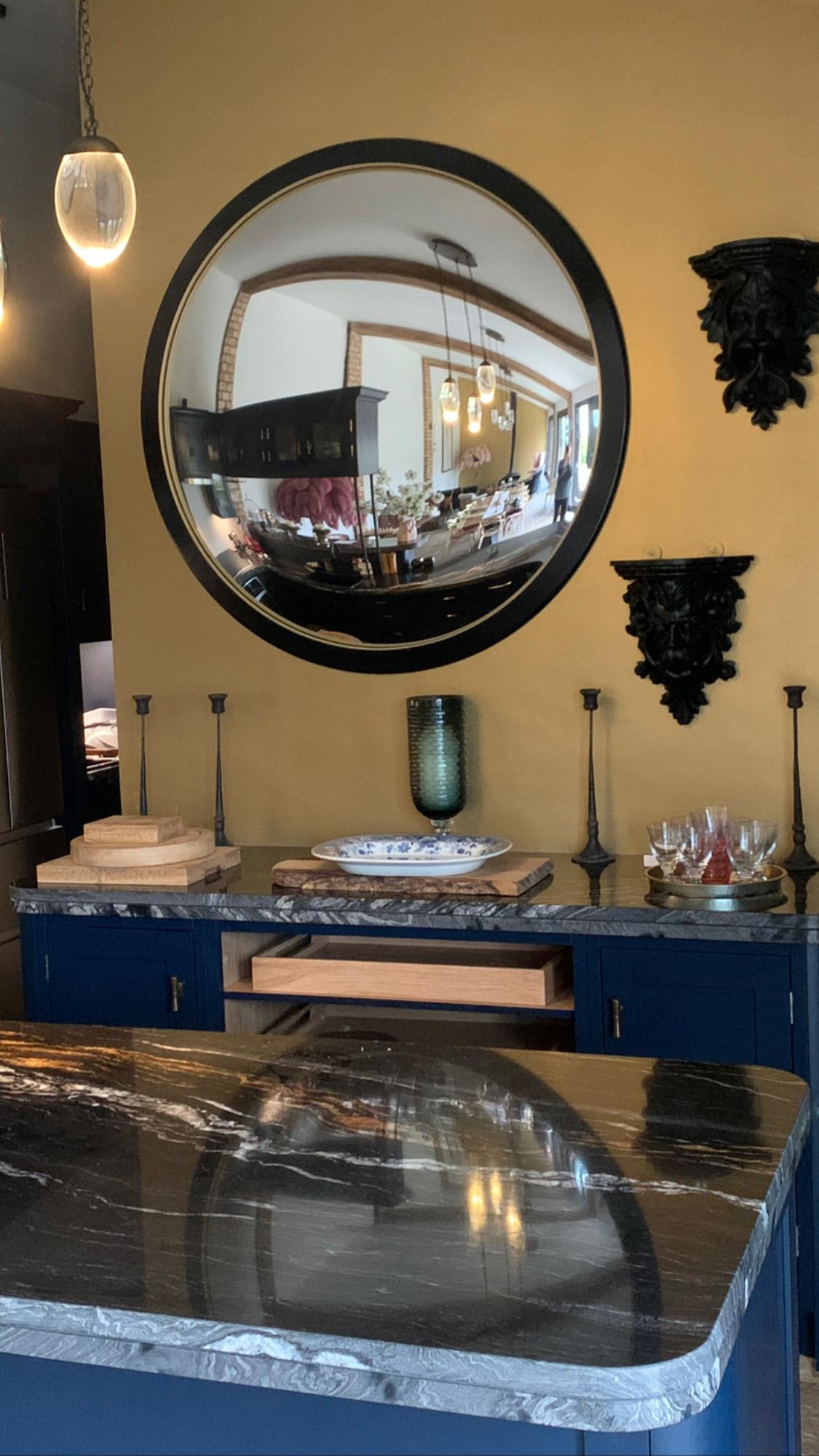 Argentato The Convex Mirror Company - Specchio convesso Stilo Nero 113 cm in vendita